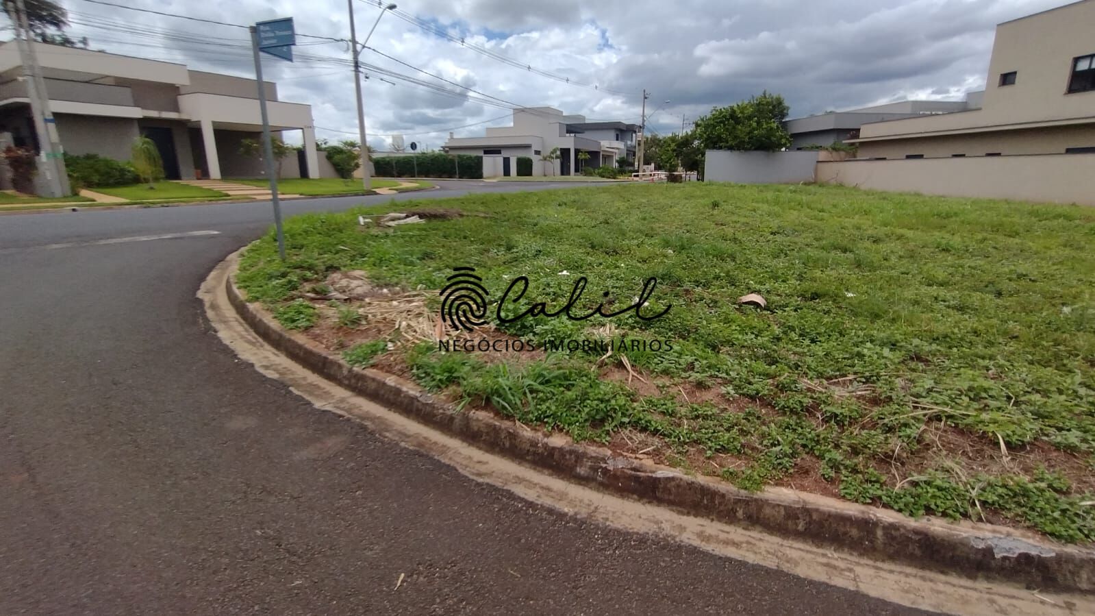 Terreno, 416 m² - Foto 1