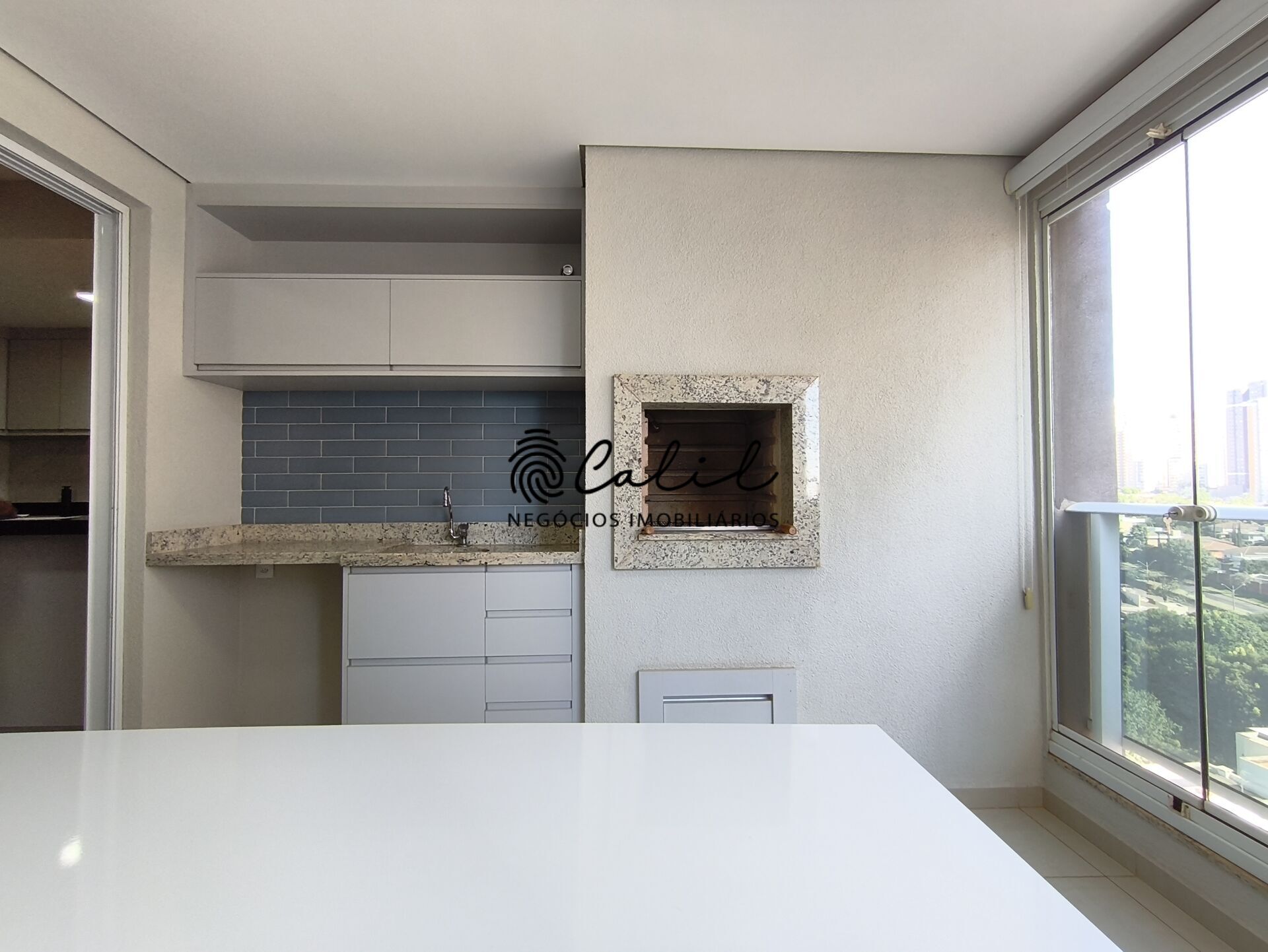 Apartamento para alugar com 2 quartos, 87m² - Foto 4