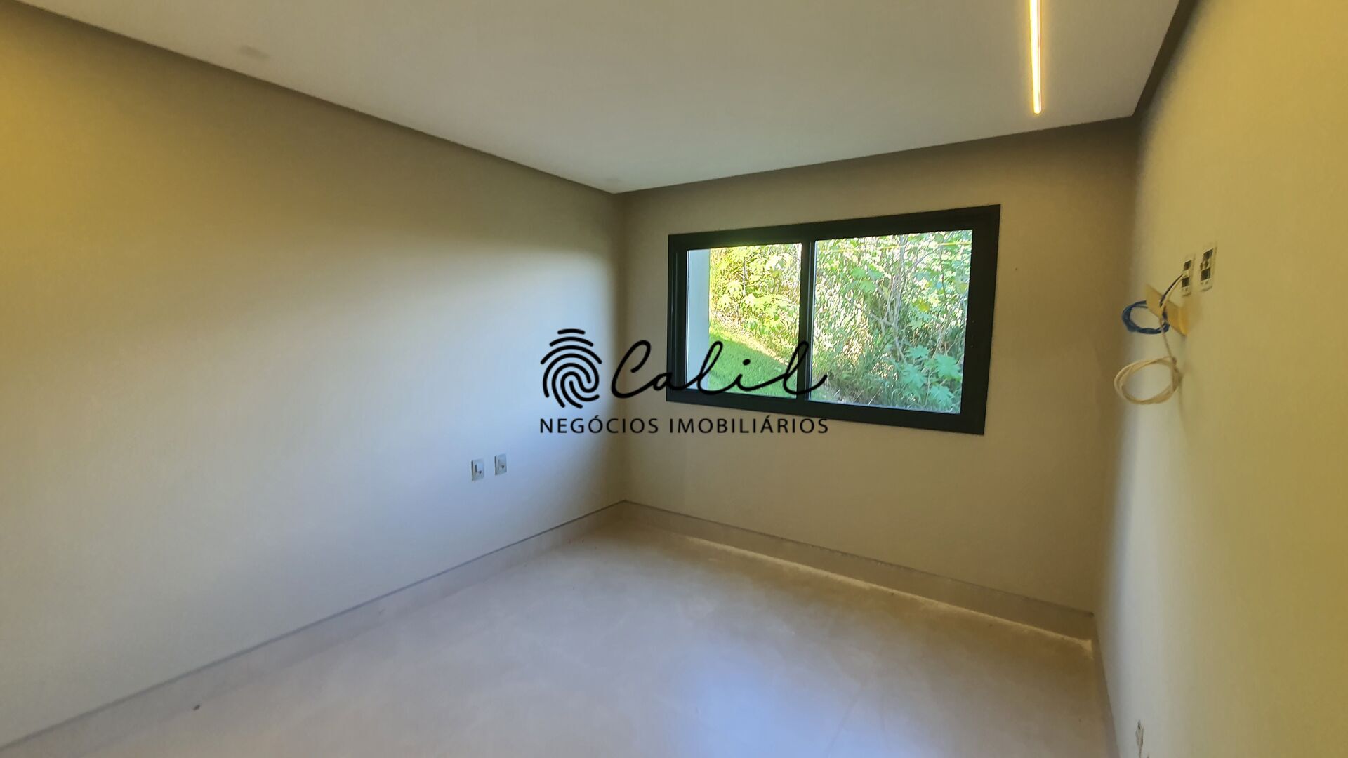Casa à venda com 8 quartos, 650m² - Foto 21