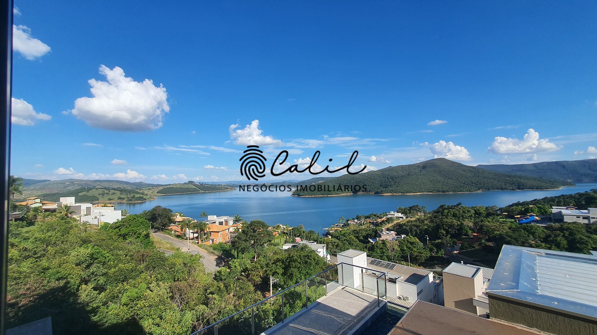 Casa à venda com 8 quartos, 650m² - Foto 34