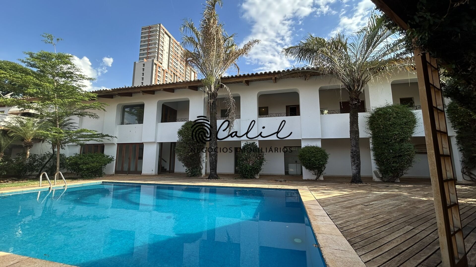 Casa, 5 quartos, 1469 m² - Foto 5