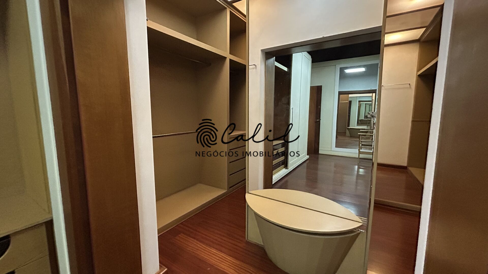 Casa, 5 quartos, 1469 m² - Foto 32