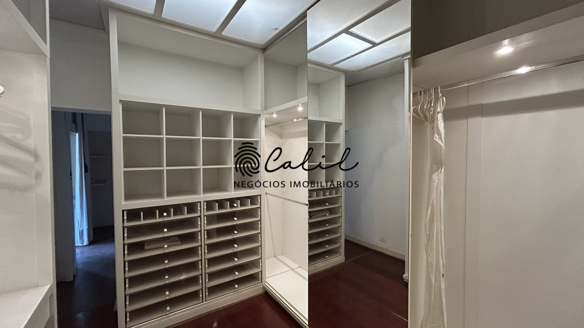 Casa, 5 quartos, 1469 m² - Foto 41