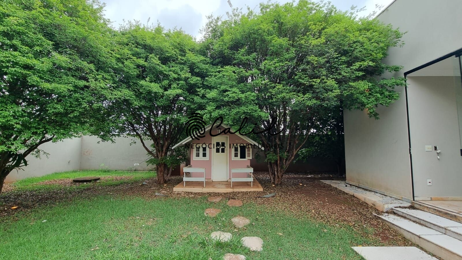 Casa de Condomínio à venda com 3 quartos, 550m² - Foto 34