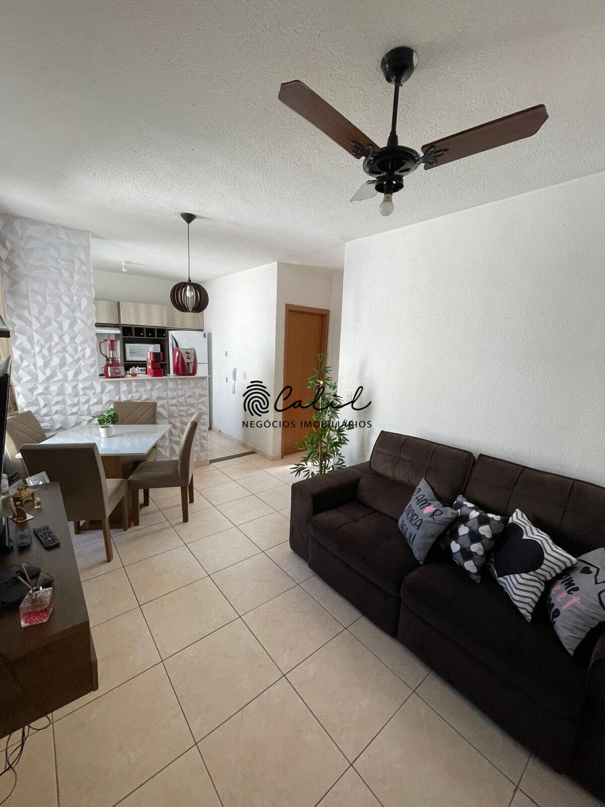 Apartamento à venda com 2 quartos, 42m² - Foto 3
