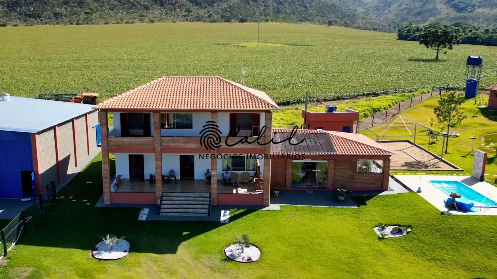 Fazenda à venda com 6 quartos, 2370000m² - Foto 7