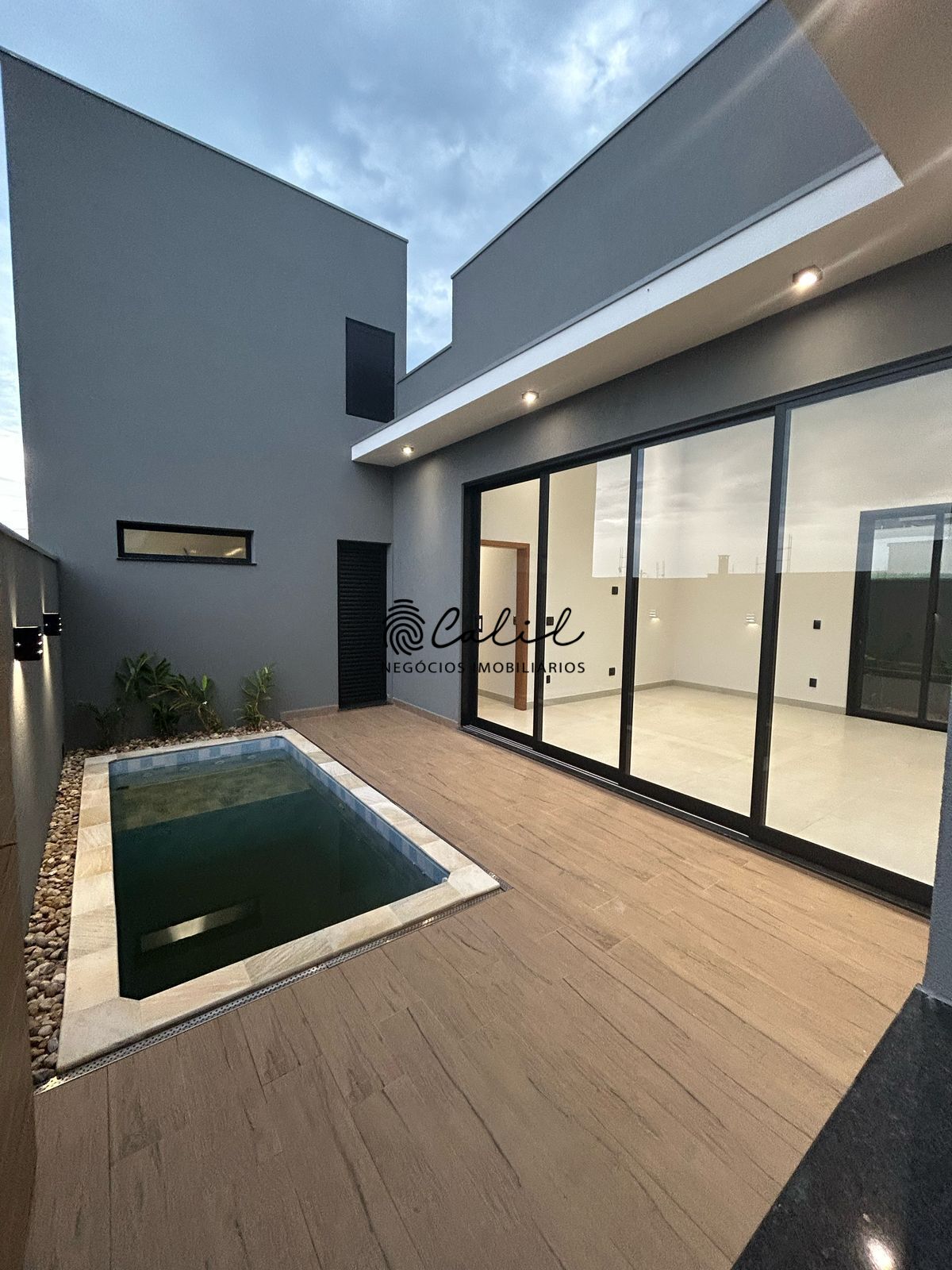Casa de Condomínio à venda com 3 quartos, 143m² - Foto 7