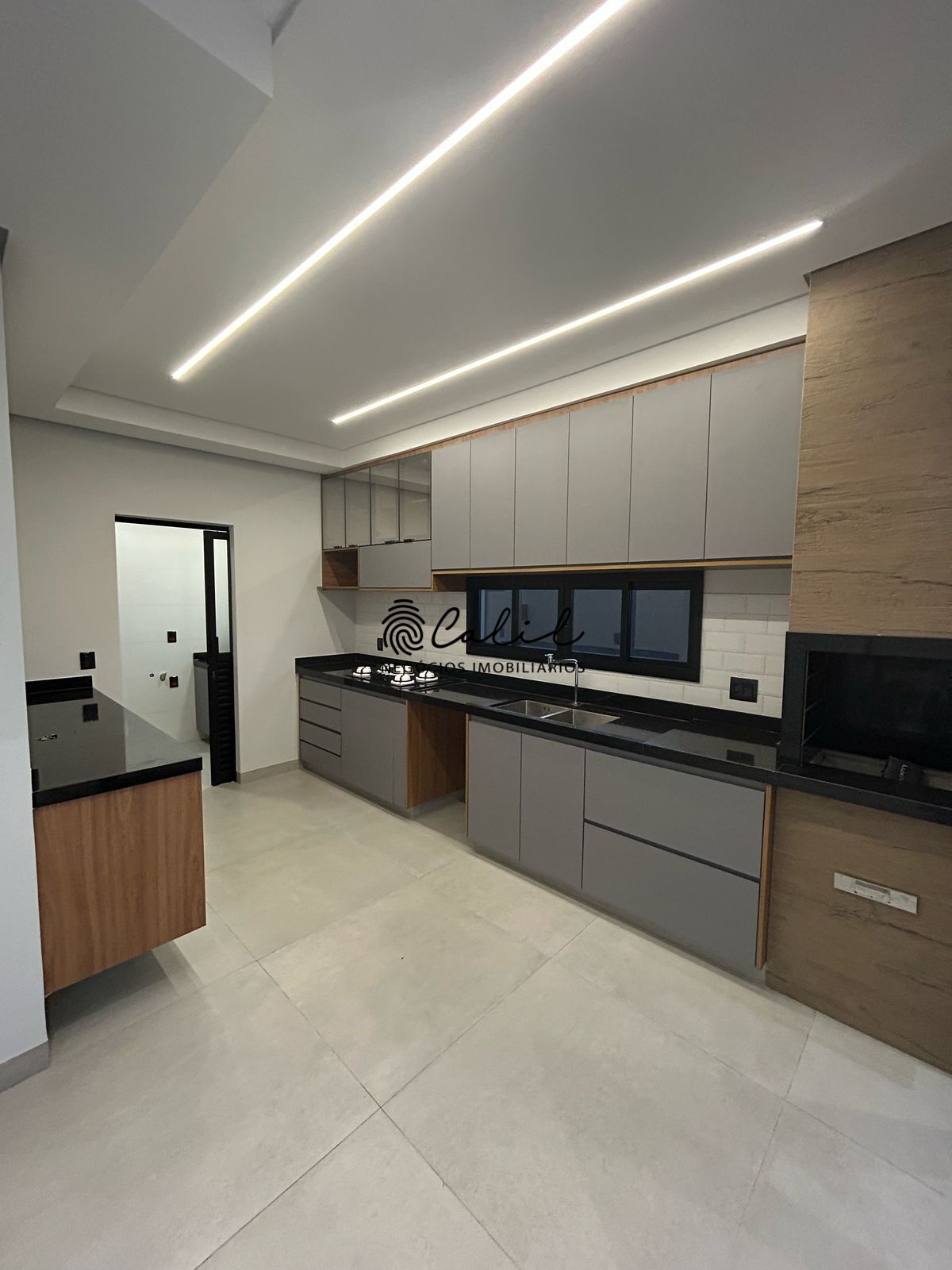 Casa de Condomínio à venda com 3 quartos, 143m² - Foto 4