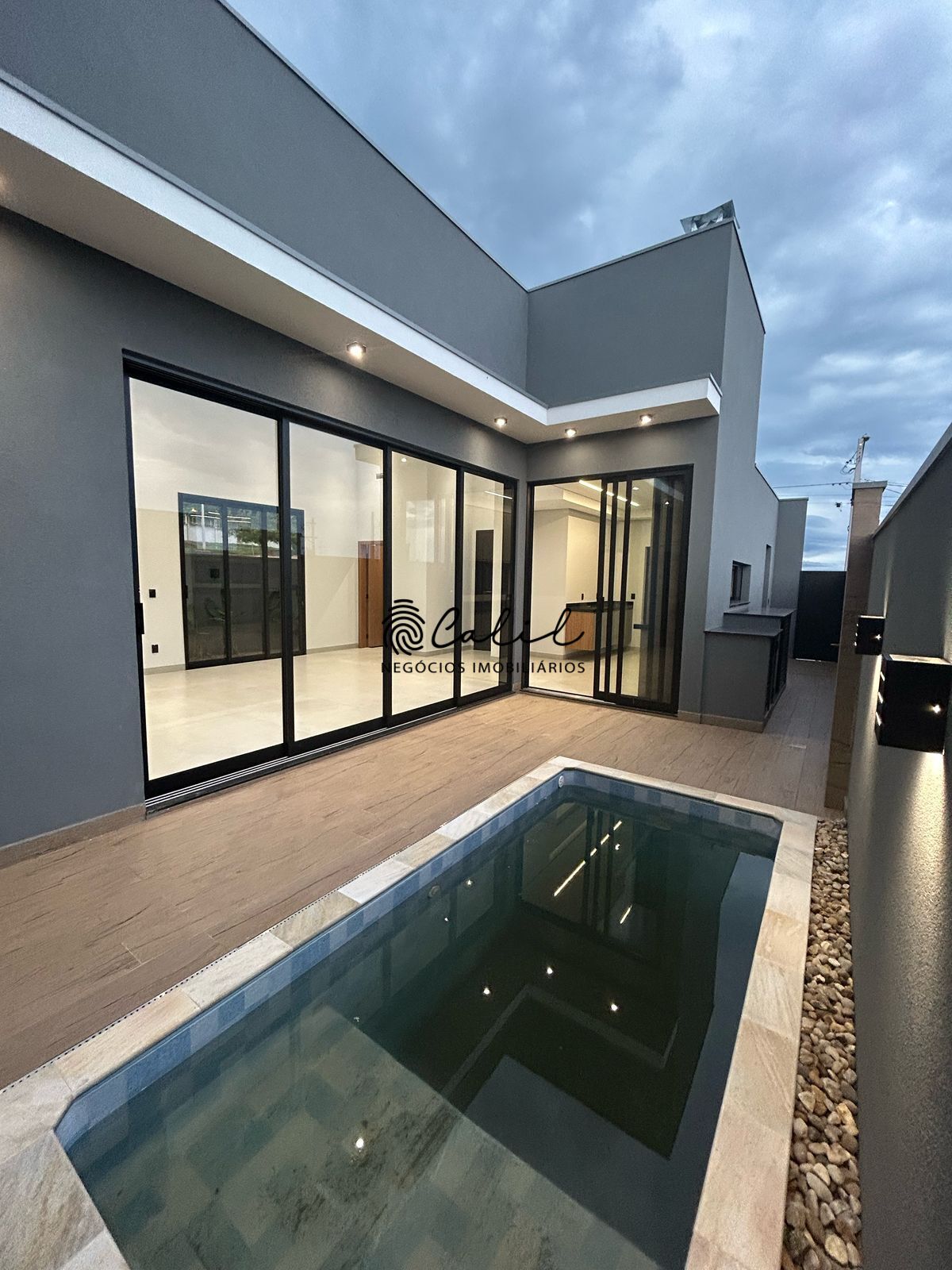 Casa de Condomínio à venda com 3 quartos, 143m² - Foto 5