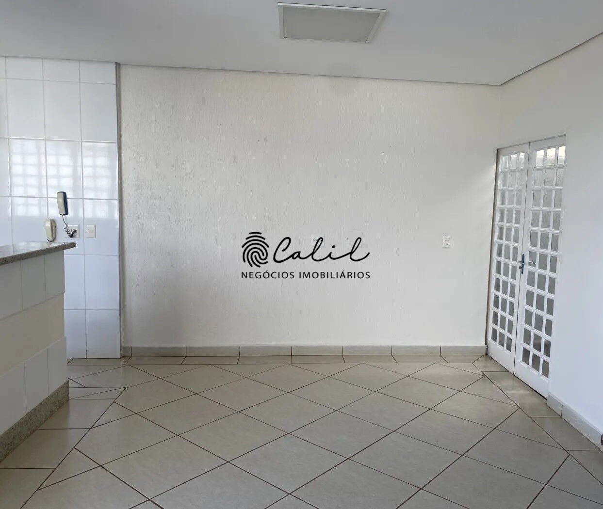 Casa para alugar com 3 quartos, 243m² - Foto 16