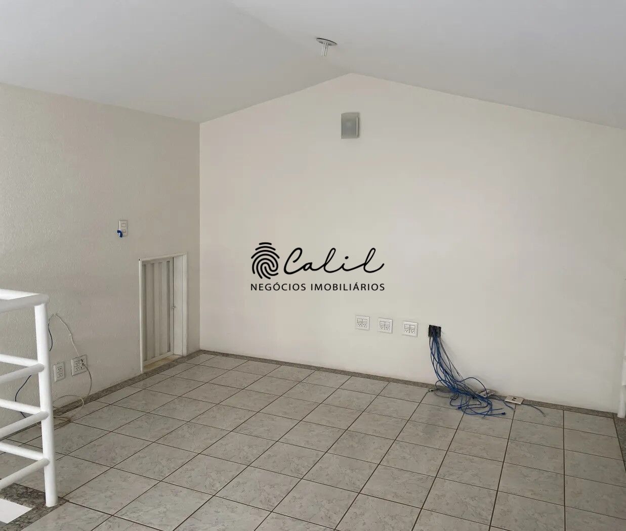 Casa para alugar com 3 quartos, 243m² - Foto 15