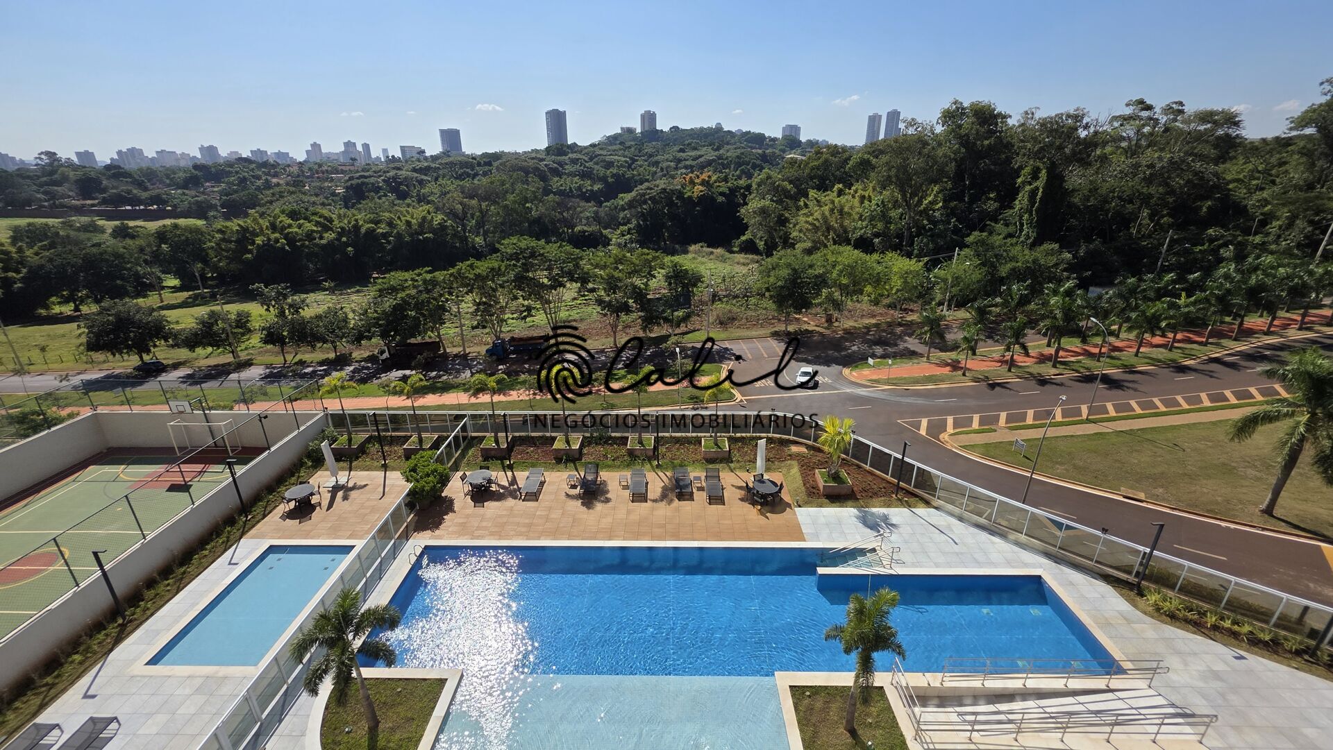 Apartamento, 4 quartos, 237 m² - Foto 2