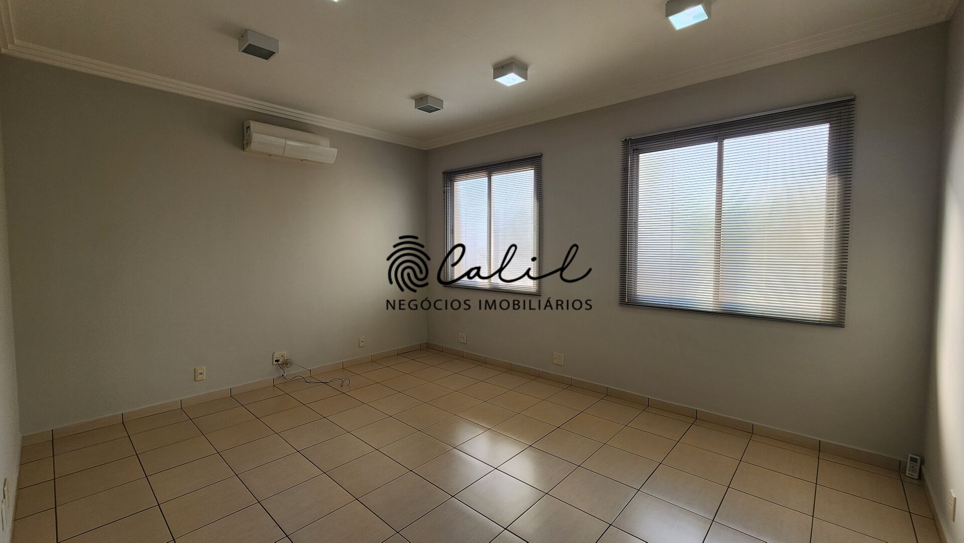 Casa, 4 quartos, 392 m² - Foto 2