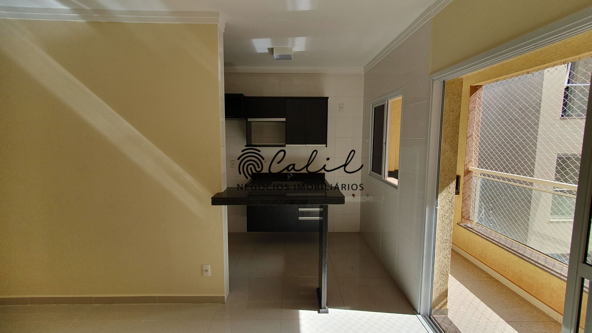 Apartamento à venda com 1 quarto, 46m² - Foto 2