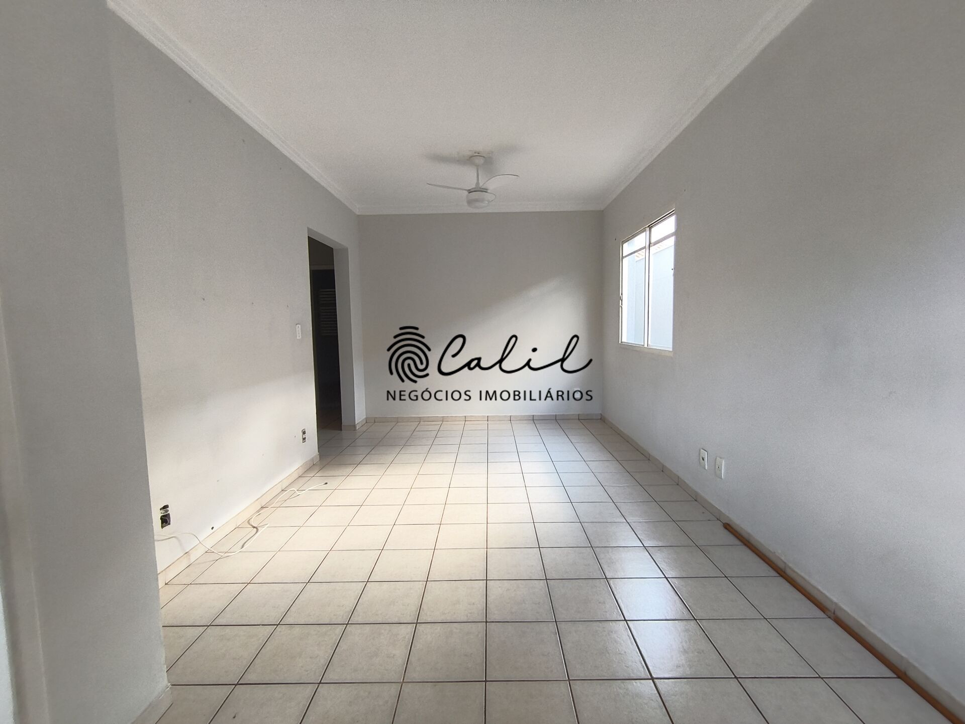 Casa de Condomínio à venda com 3 quartos, 102m² - Foto 1
