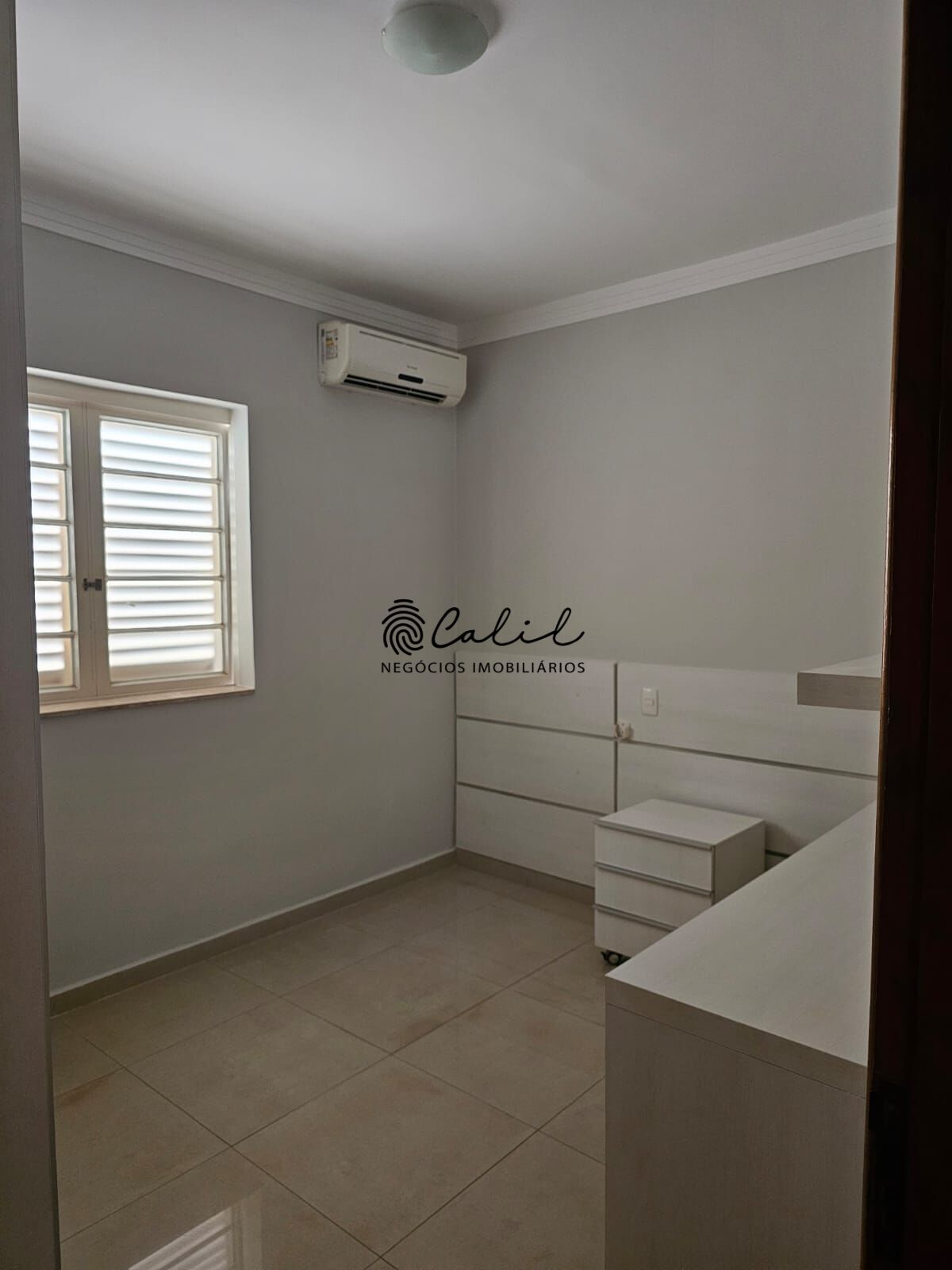 Casa, 4 quartos, 276 m² - Foto 4