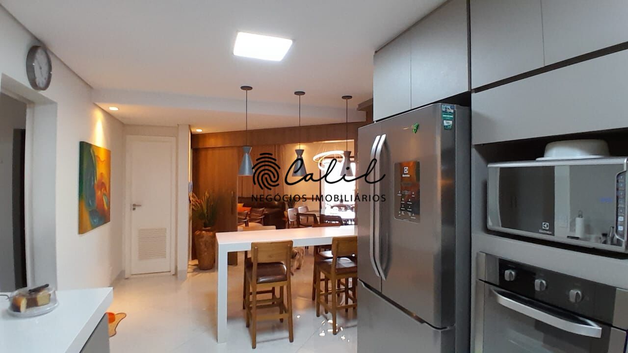 Apartamento à venda com 3 quartos, 178m² - Foto 9