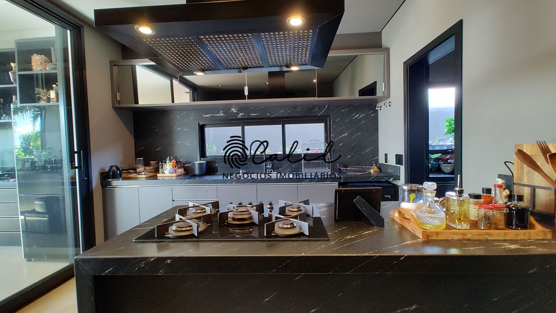 Casa, 3 quartos, 310 m² - Foto 24