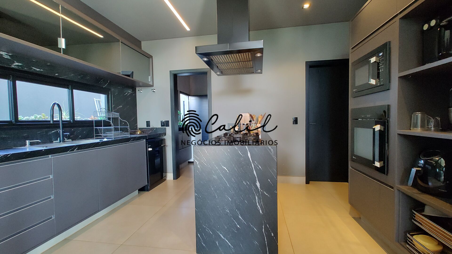 Casa, 3 quartos, 310 m² - Foto 25