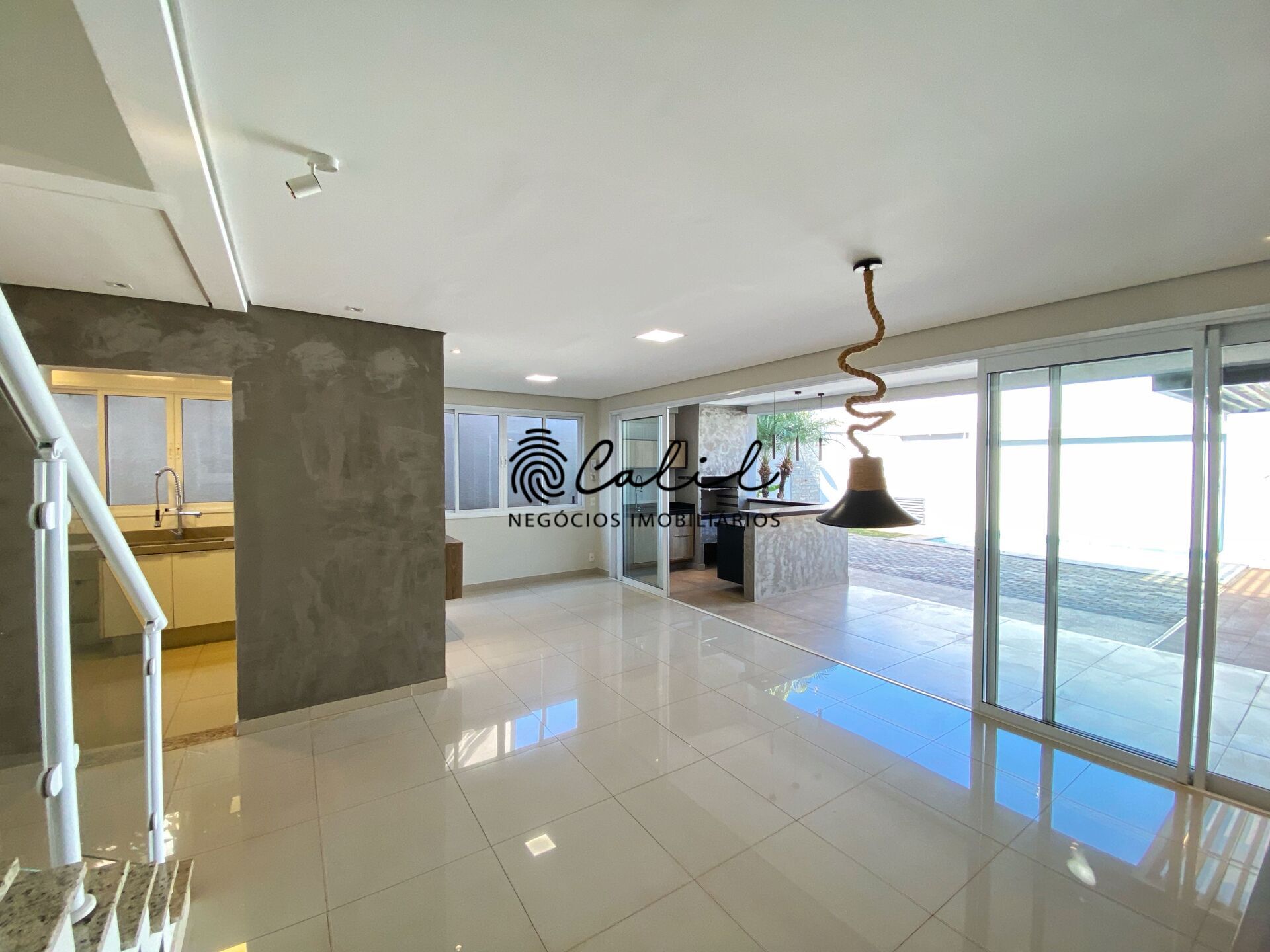 Sobrado à venda com 3 quartos, 428m² - Foto 14