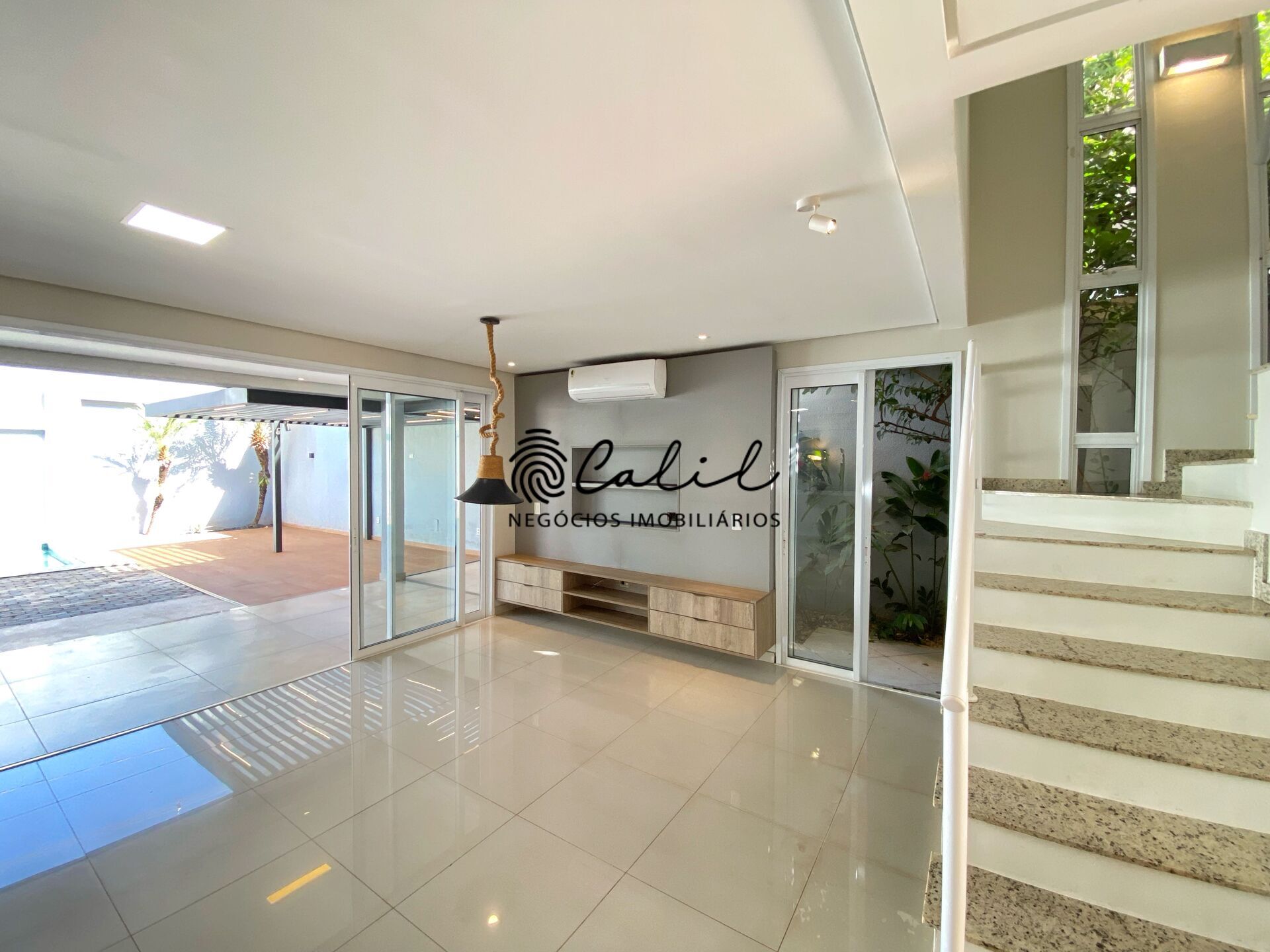 Sobrado à venda com 3 quartos, 428m² - Foto 21