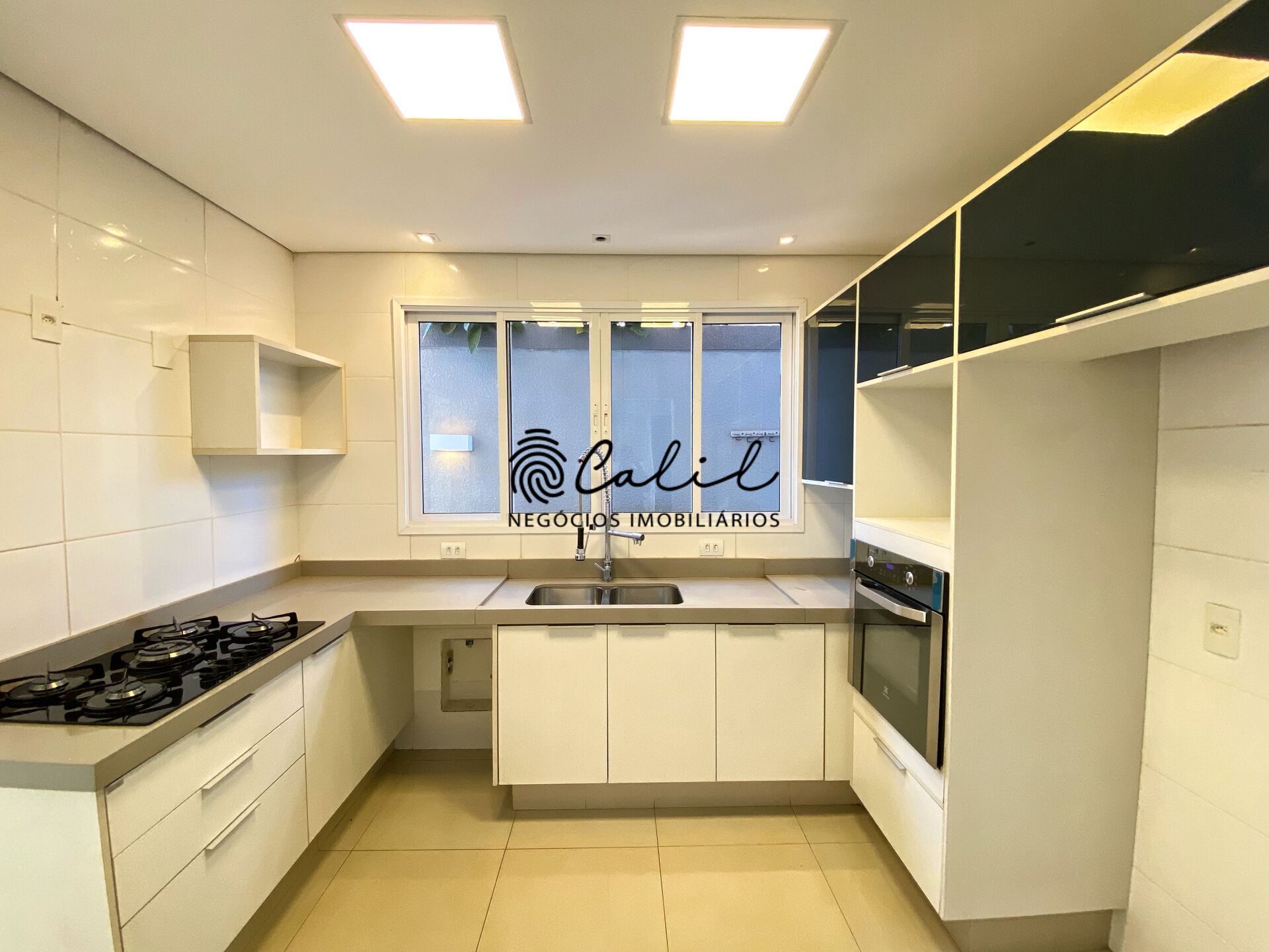 Sobrado à venda com 3 quartos, 428m² - Foto 27