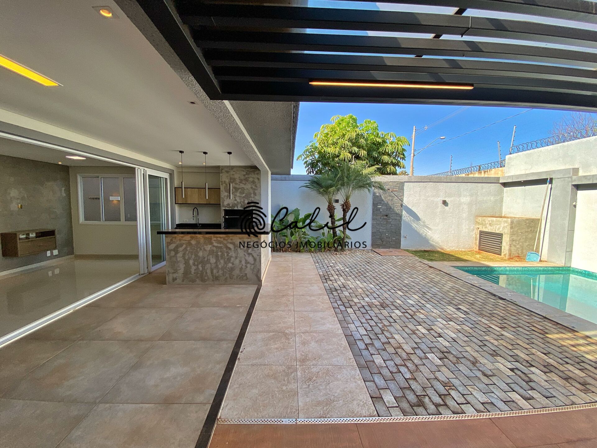 Sobrado à venda com 3 quartos, 428m² - Foto 8