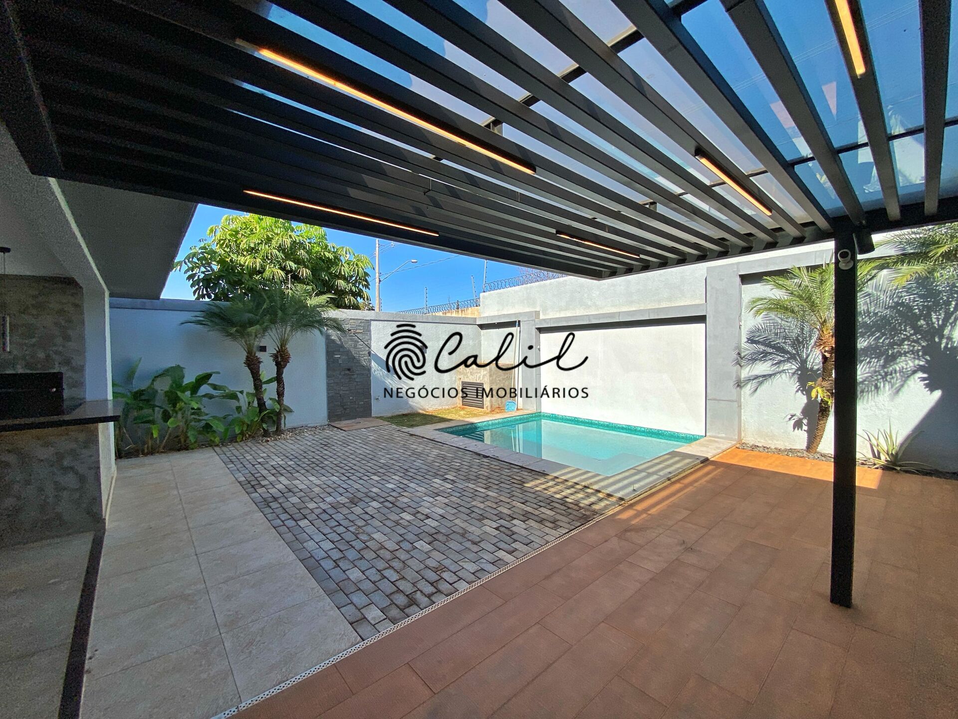 Sobrado à venda com 3 quartos, 428m² - Foto 10