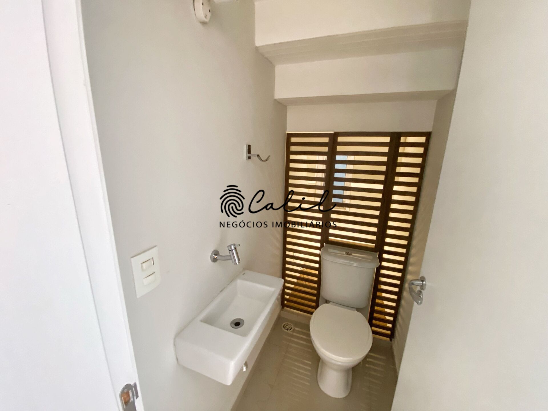 Sobrado à venda com 3 quartos, 428m² - Foto 19