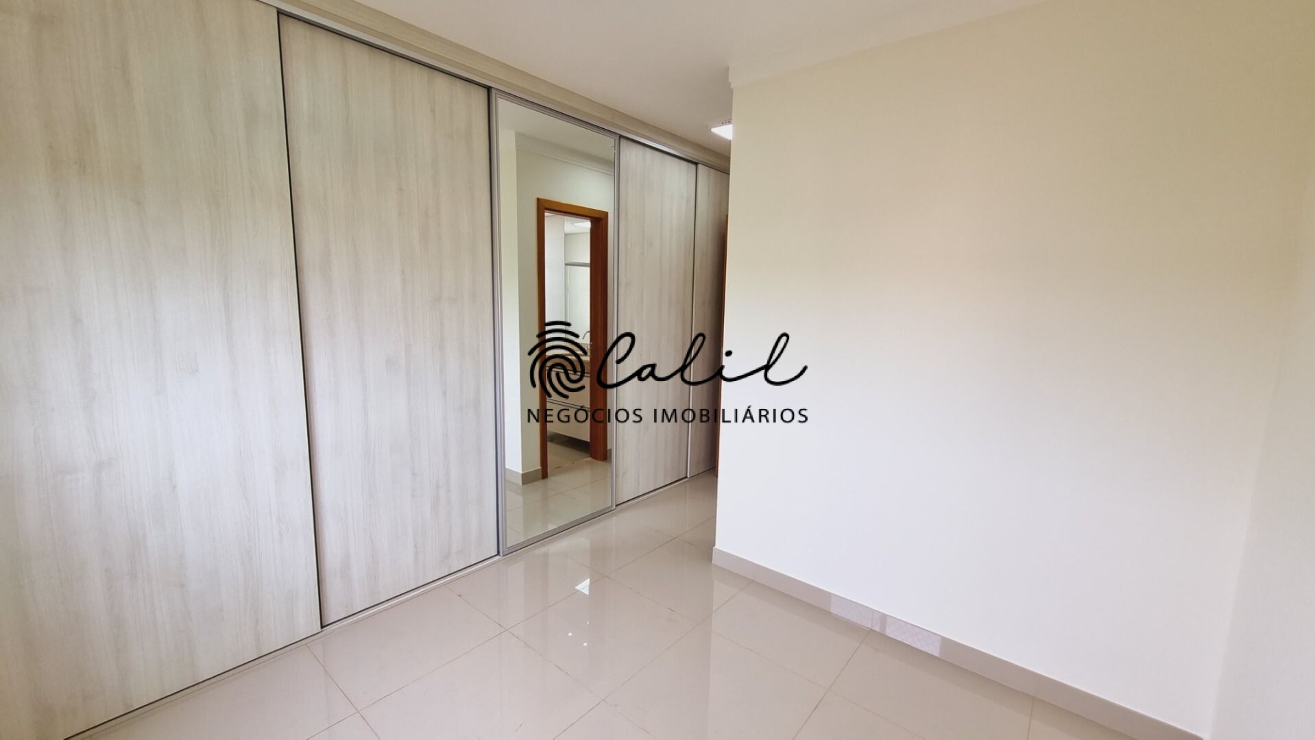 Apartamento à venda com 3 quartos, 140m² - Foto 12