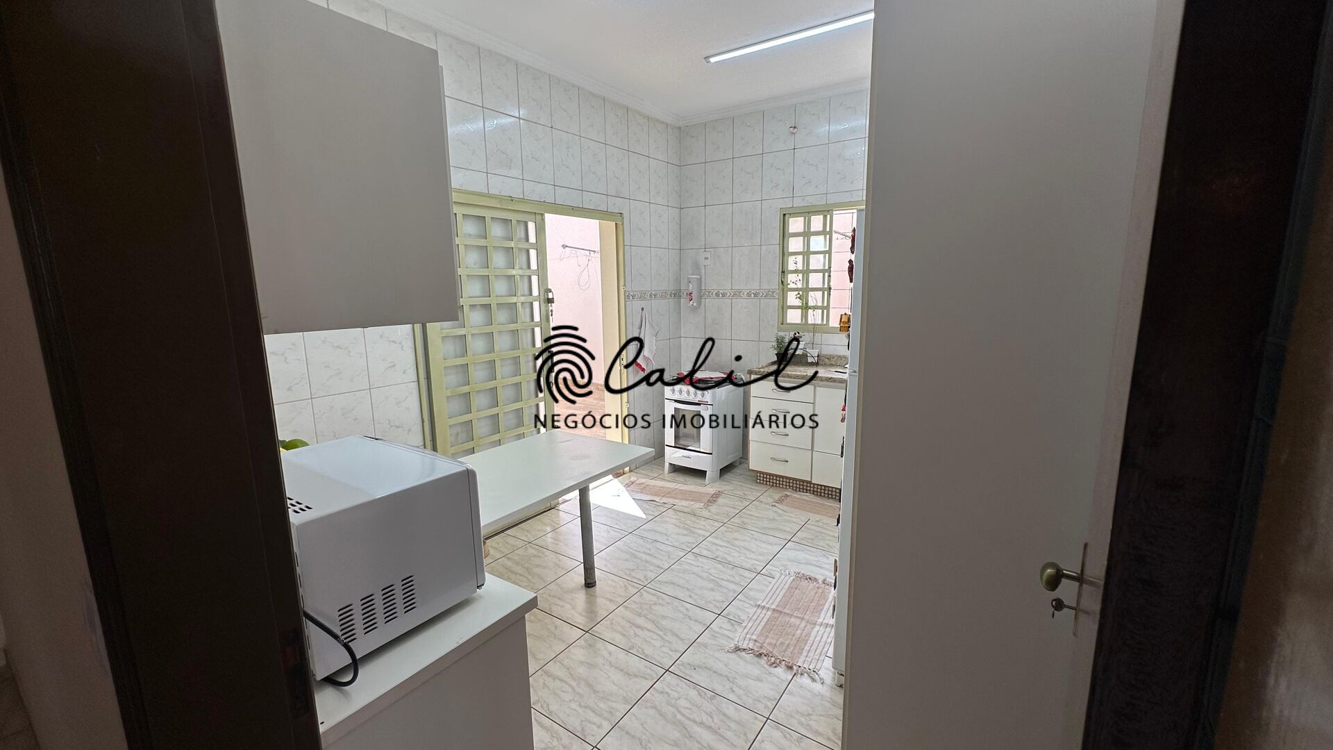 Casa à venda com 3 quartos, 153m² - Foto 9