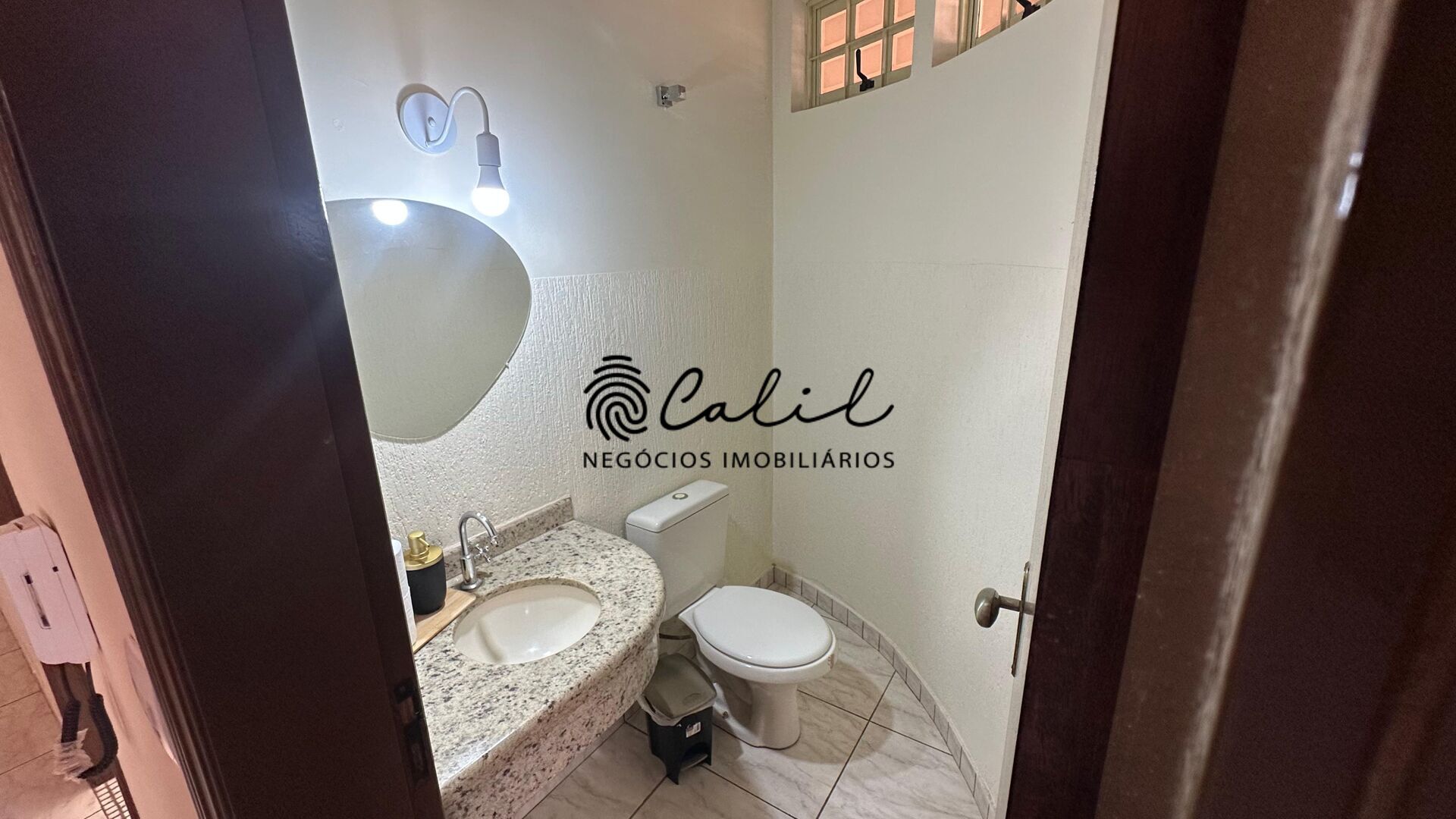 Casa à venda com 3 quartos, 153m² - Foto 8