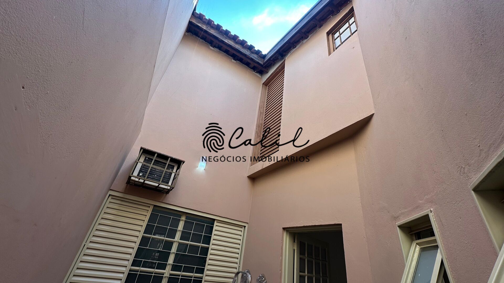 Casa à venda com 3 quartos, 153m² - Foto 7