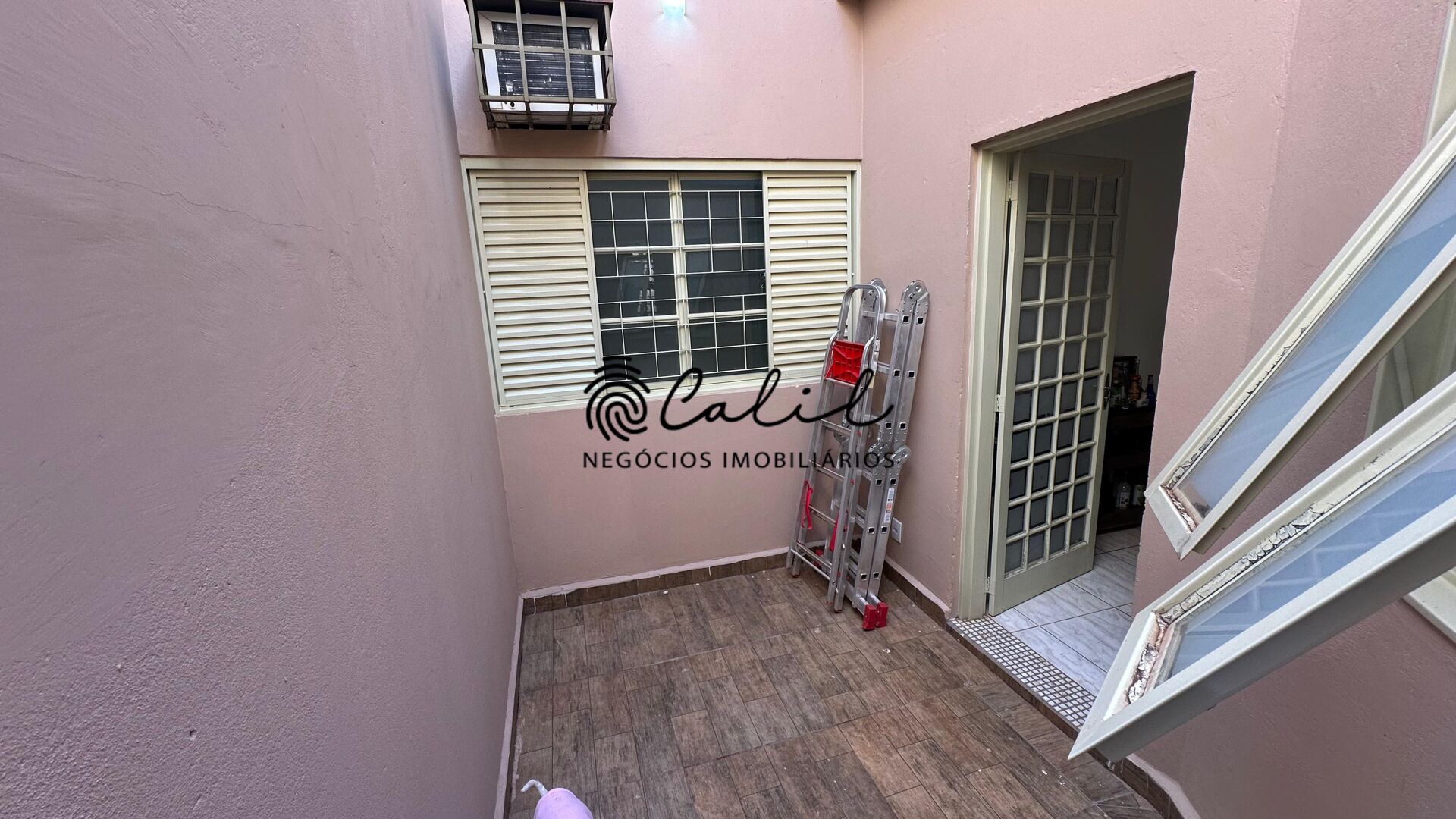 Casa à venda com 3 quartos, 153m² - Foto 6