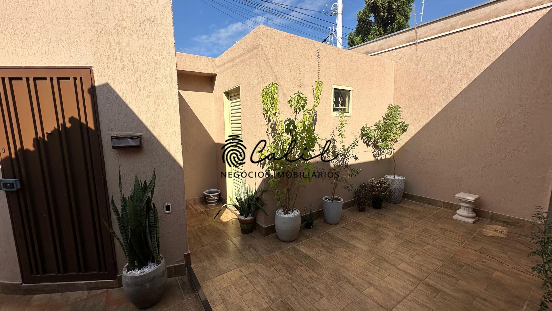 Casa à venda com 3 quartos, 153m² - Foto 2