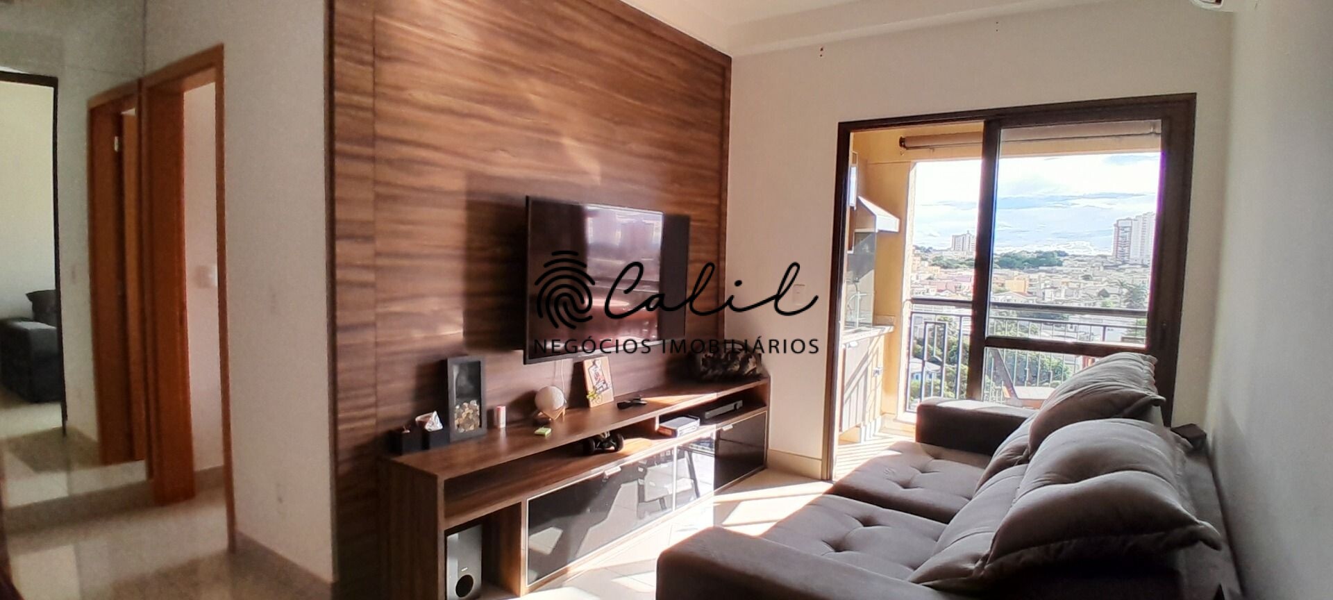 Apartamento à venda com 2 quartos, 72m² - Foto 1