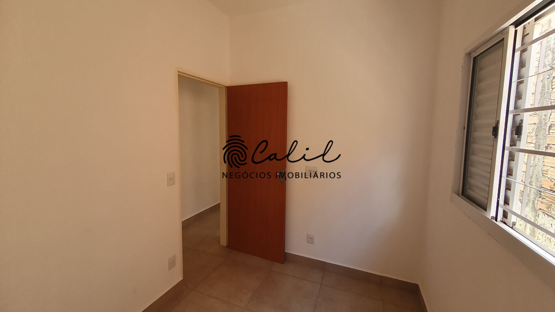 Casa à venda com 2 quartos, 60m² - Foto 9
