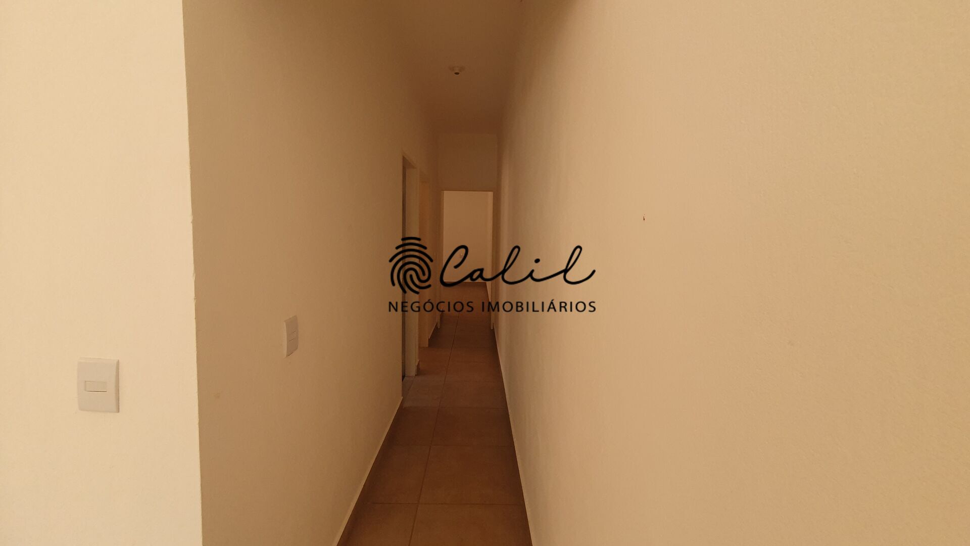 Casa à venda com 2 quartos, 60m² - Foto 7