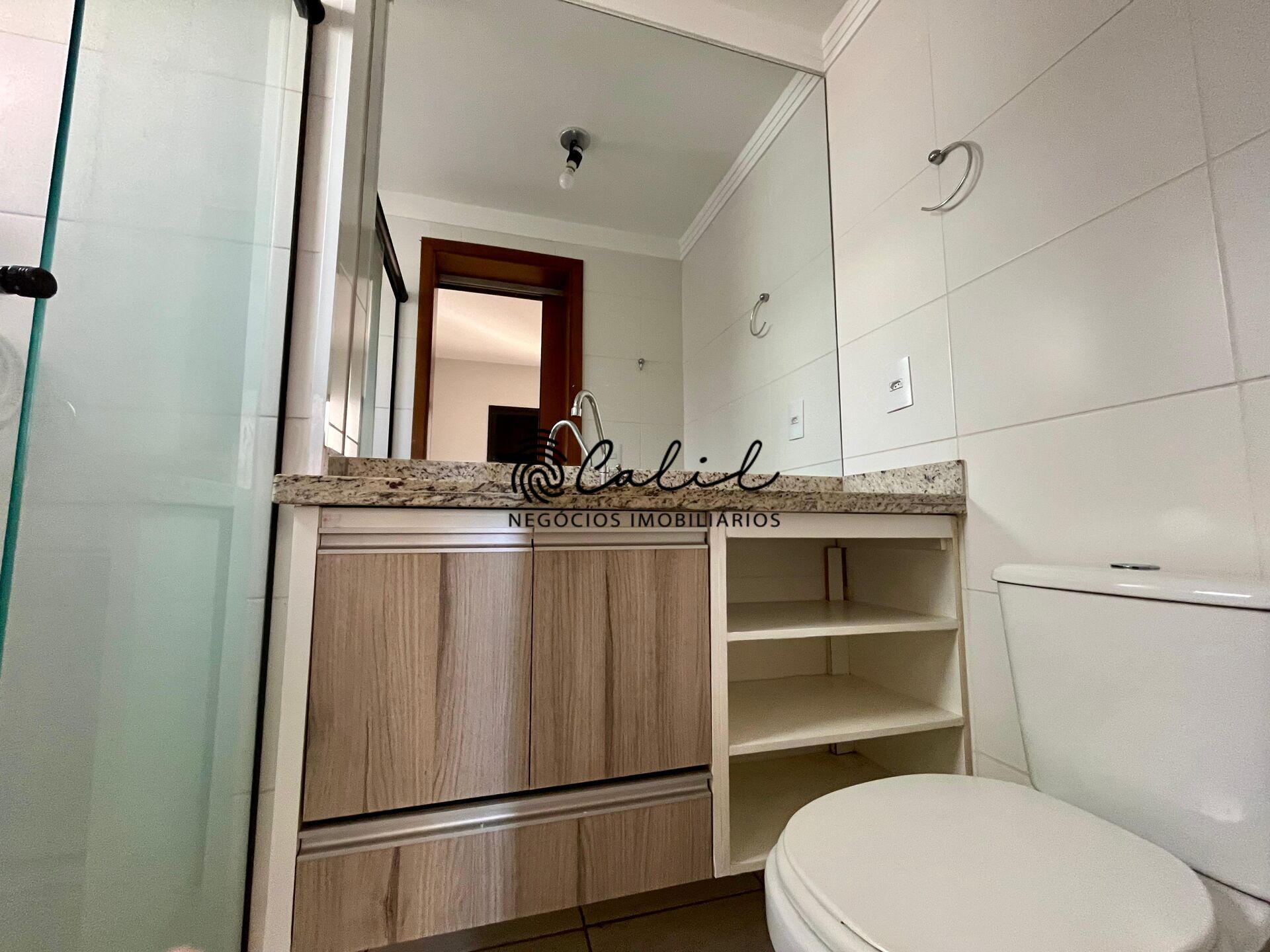 Apartamento para alugar com 3 quartos, 112m² - Foto 4