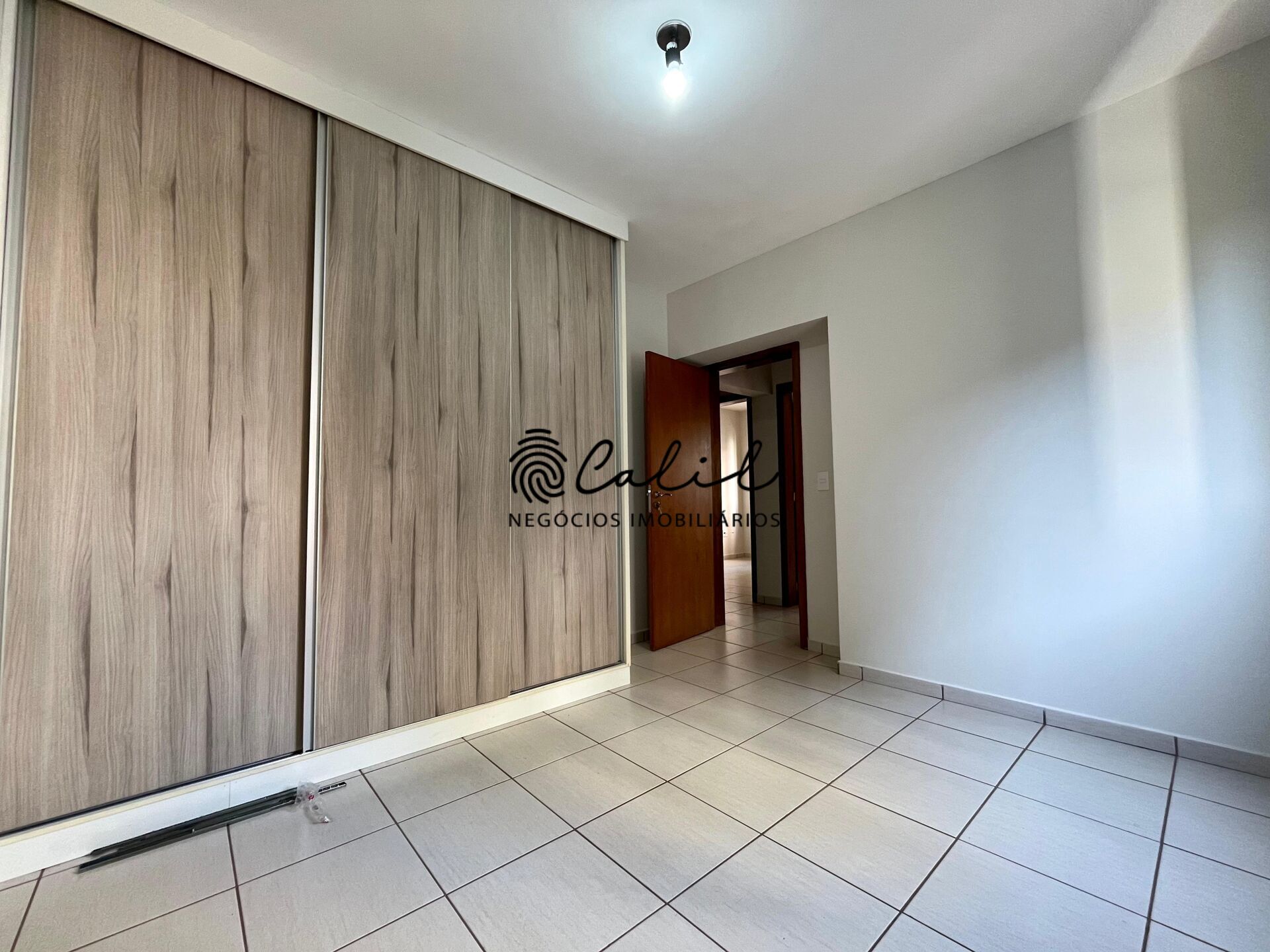 Apartamento para alugar com 3 quartos, 112m² - Foto 10