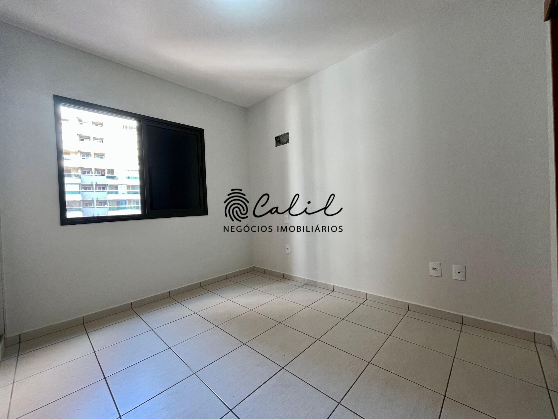 Apartamento para alugar com 3 quartos, 112m² - Foto 7