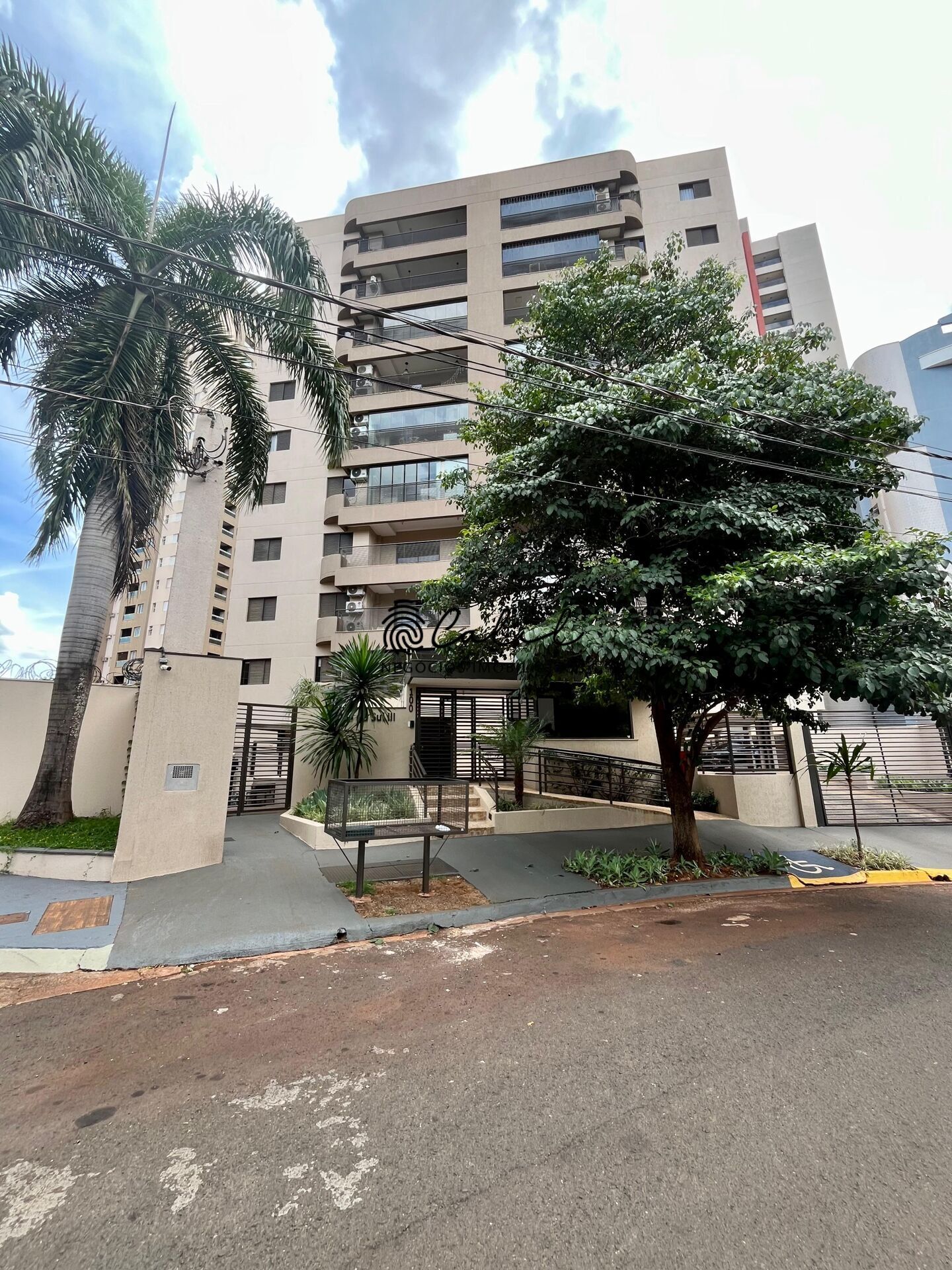 Apartamento para alugar com 3 quartos, 112m² - Foto 24
