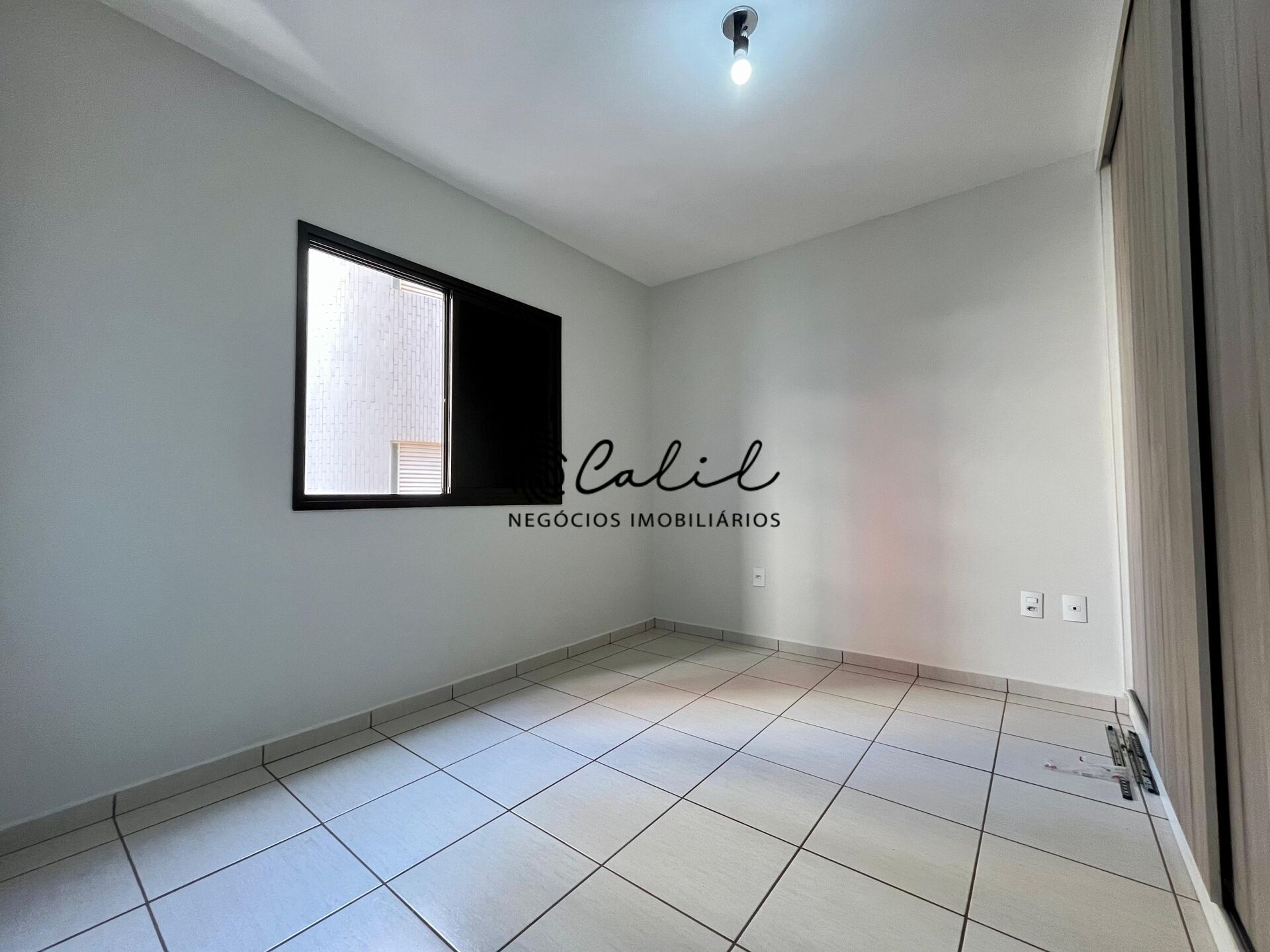 Apartamento para alugar com 3 quartos, 112m² - Foto 9