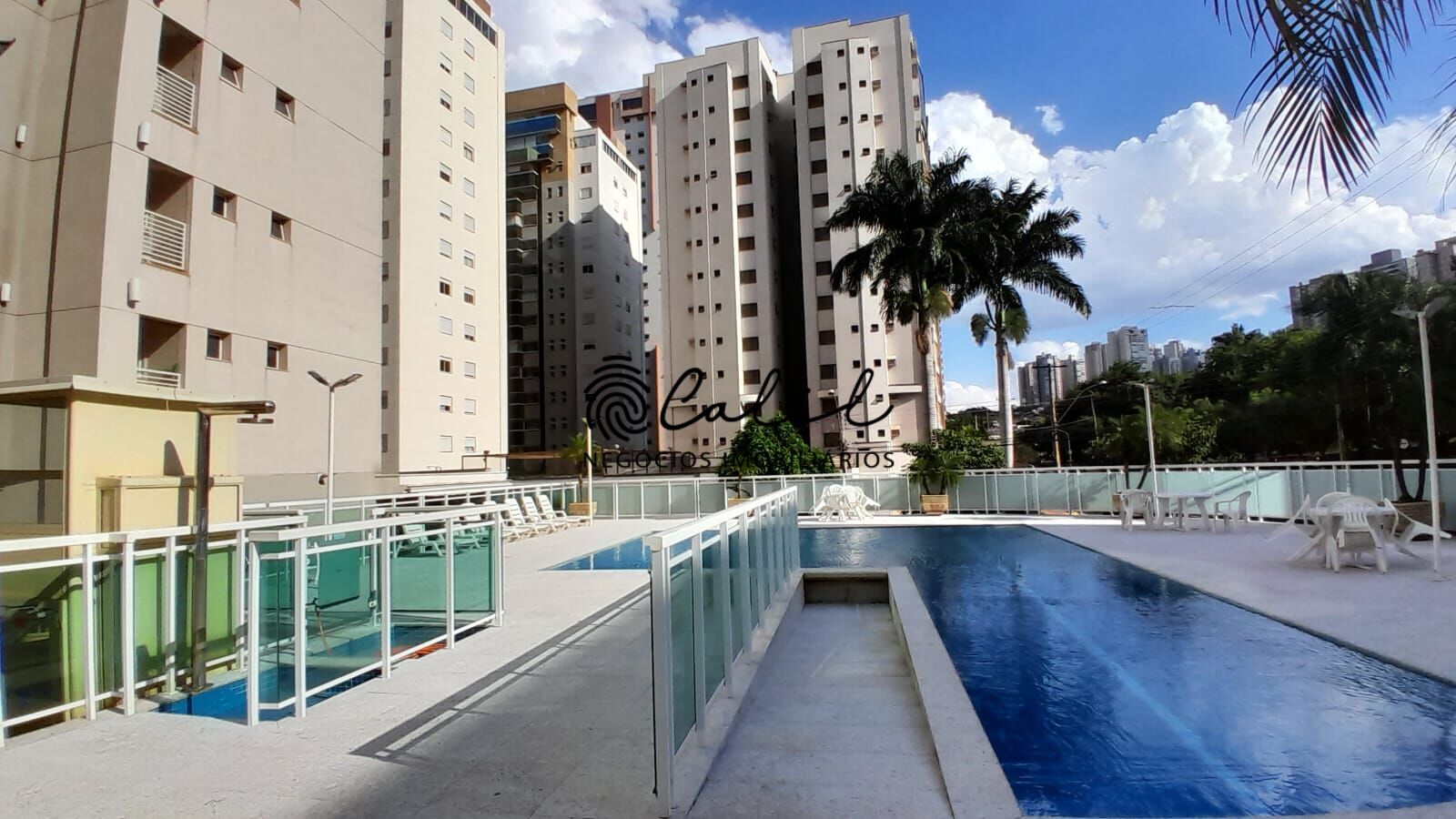 Apartamento à venda com 2 quartos, 65m² - Foto 27