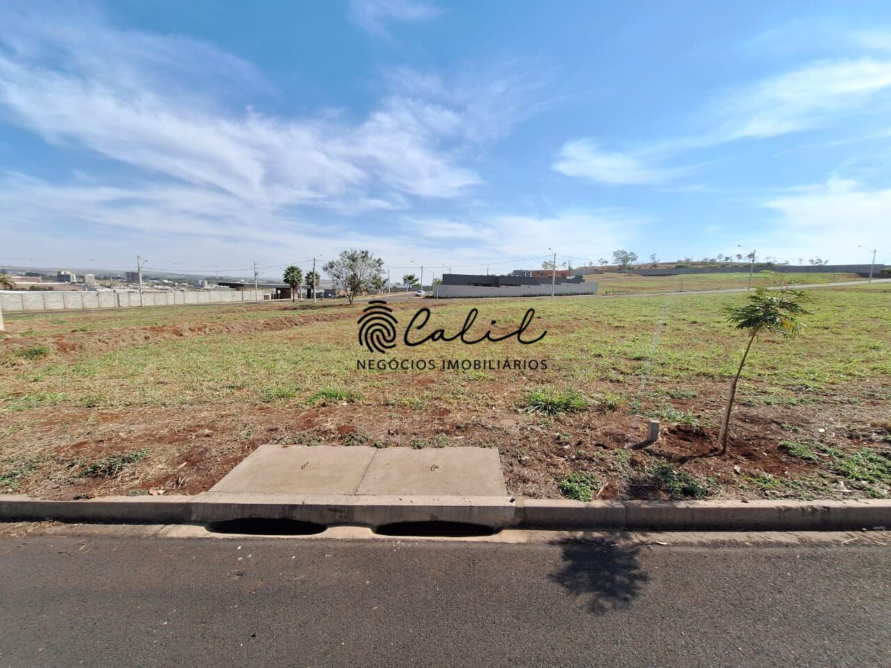 Terreno, 251 m² - Foto 2