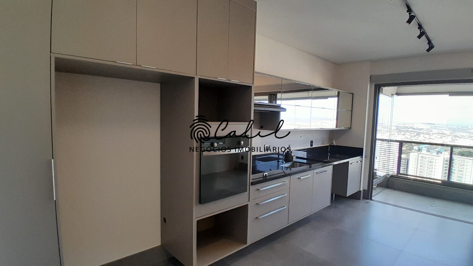 Apartamento para alugar com 1 quarto, 56m² - Foto 4