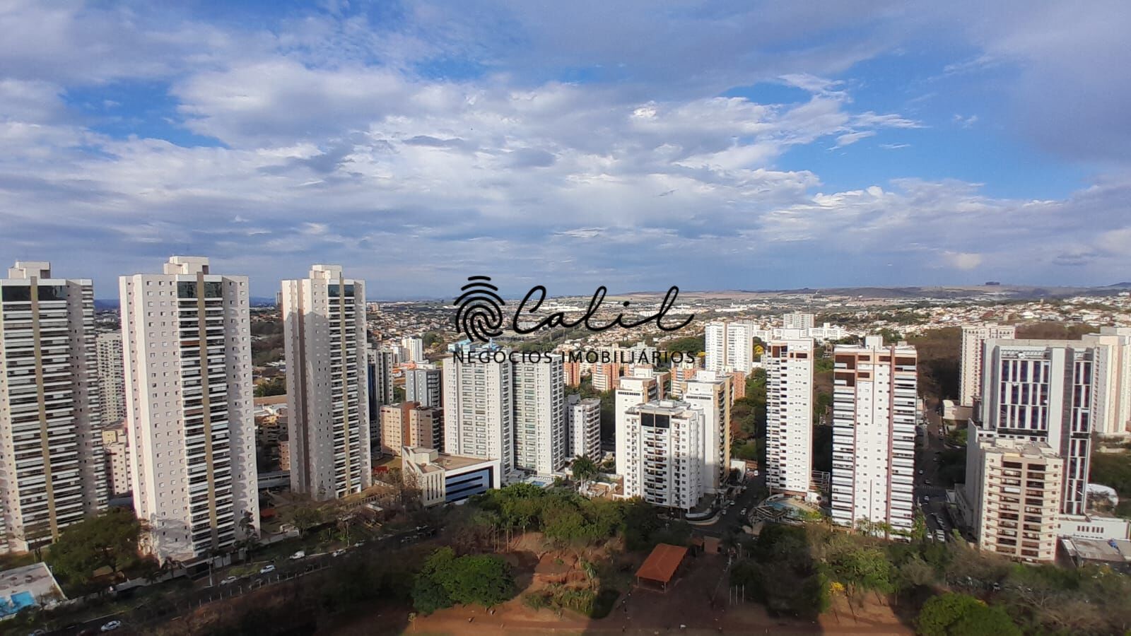 Apartamento para alugar com 1 quarto, 56m² - Foto 20