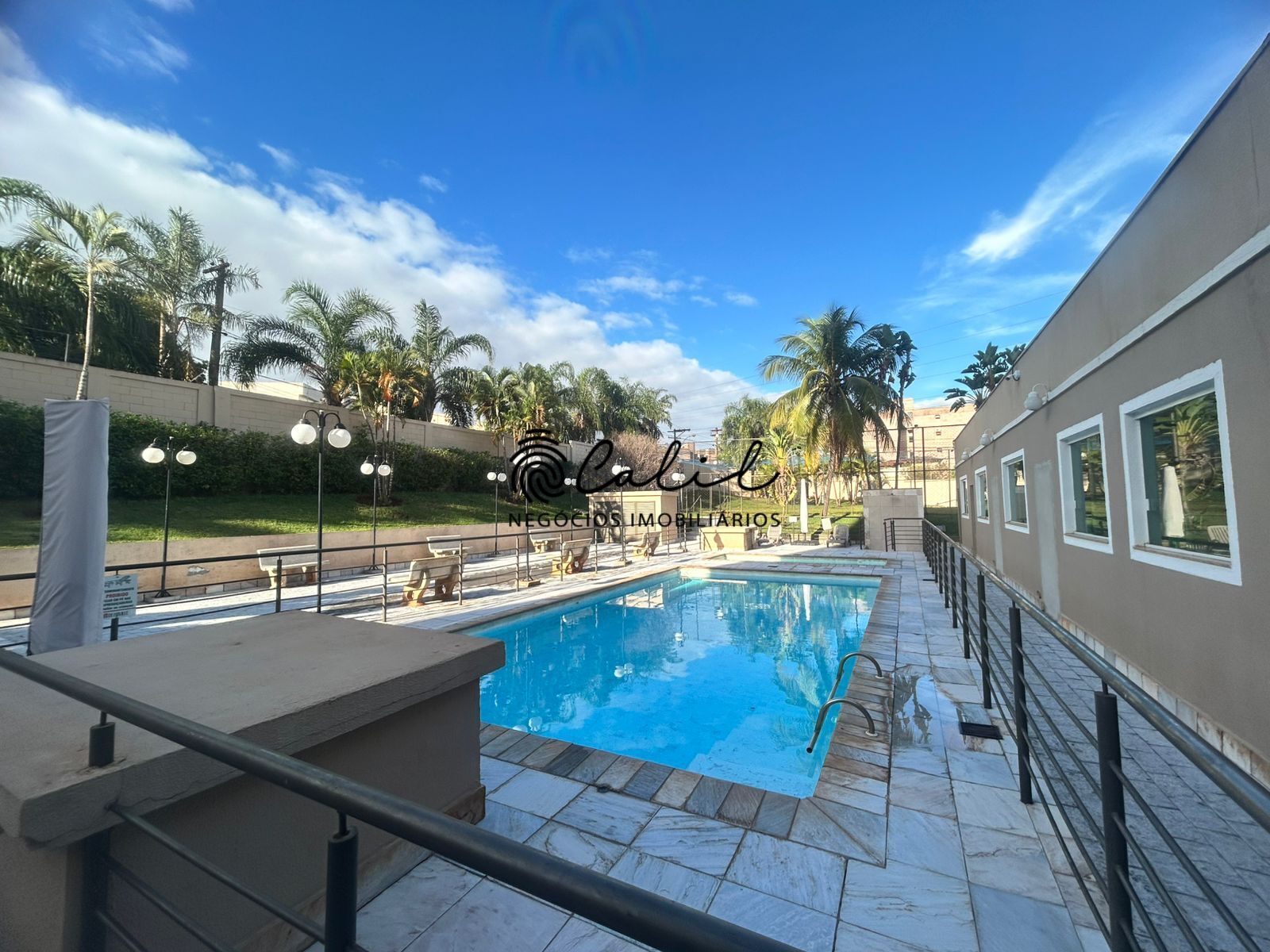 Apartamento à venda com 2 quartos, 54m² - Foto 22