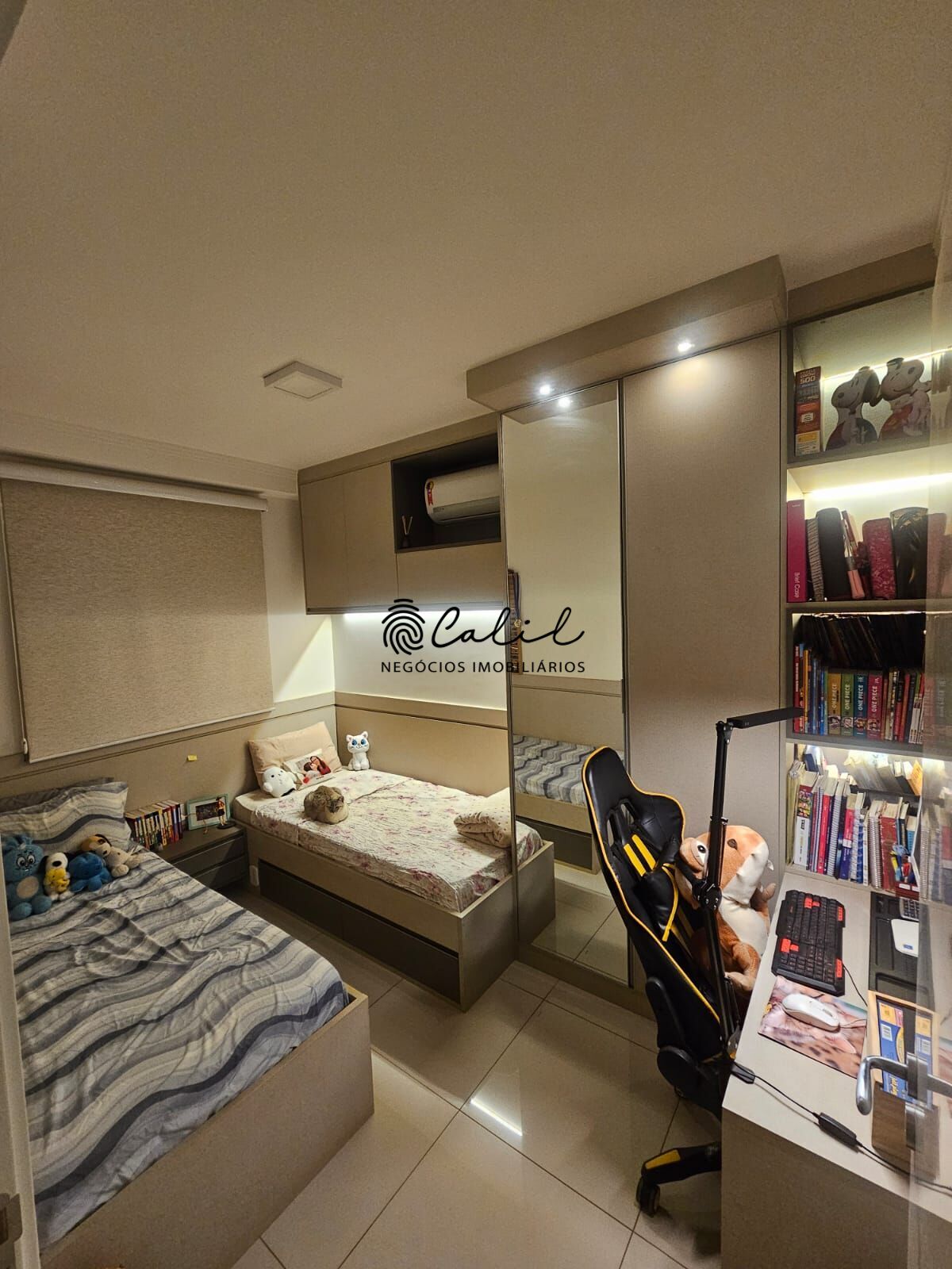 Apartamento à venda com 2 quartos, 67m² - Foto 14