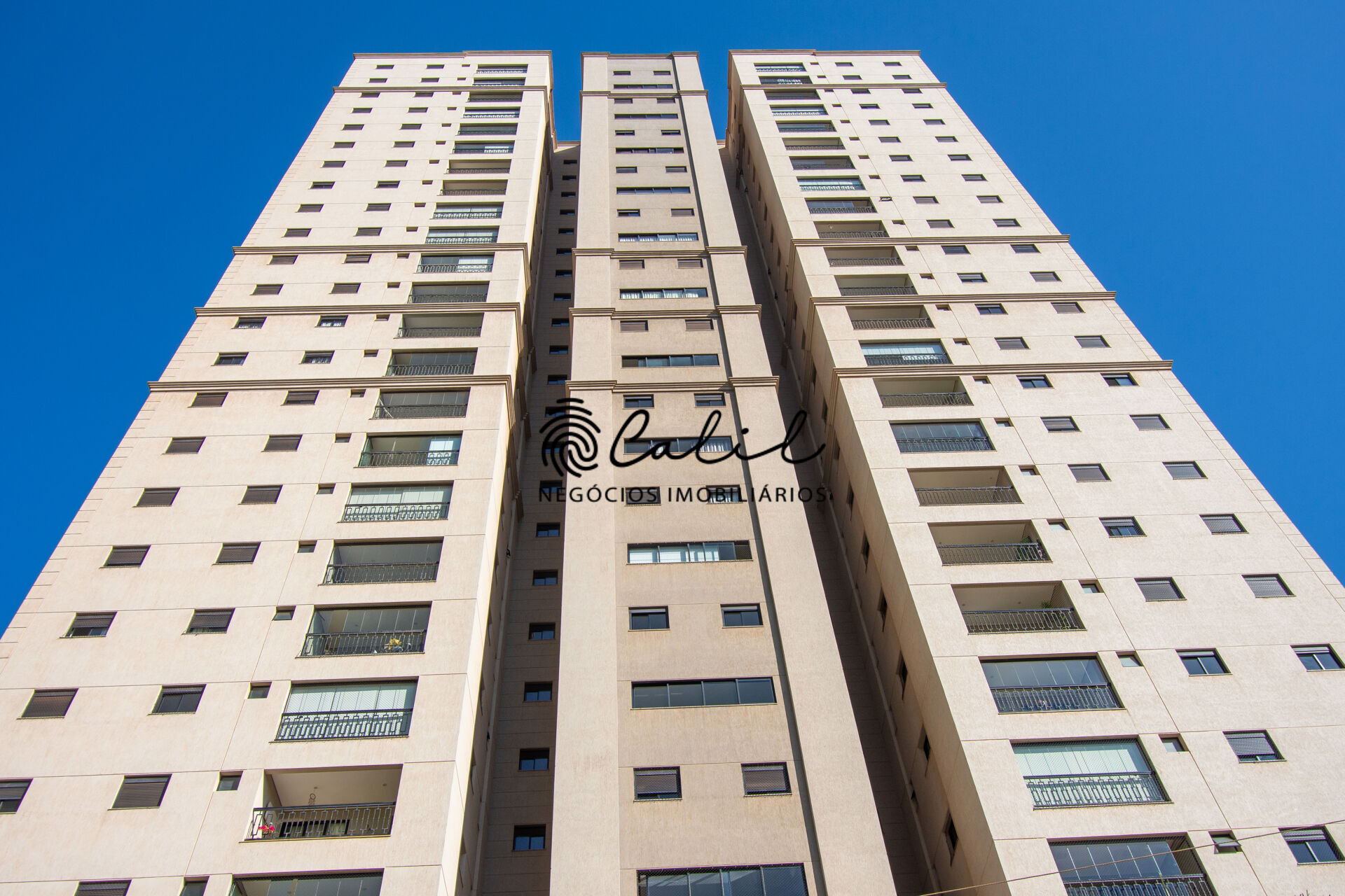 Apartamento para alugar com 3 quartos, 98m² - Foto 38